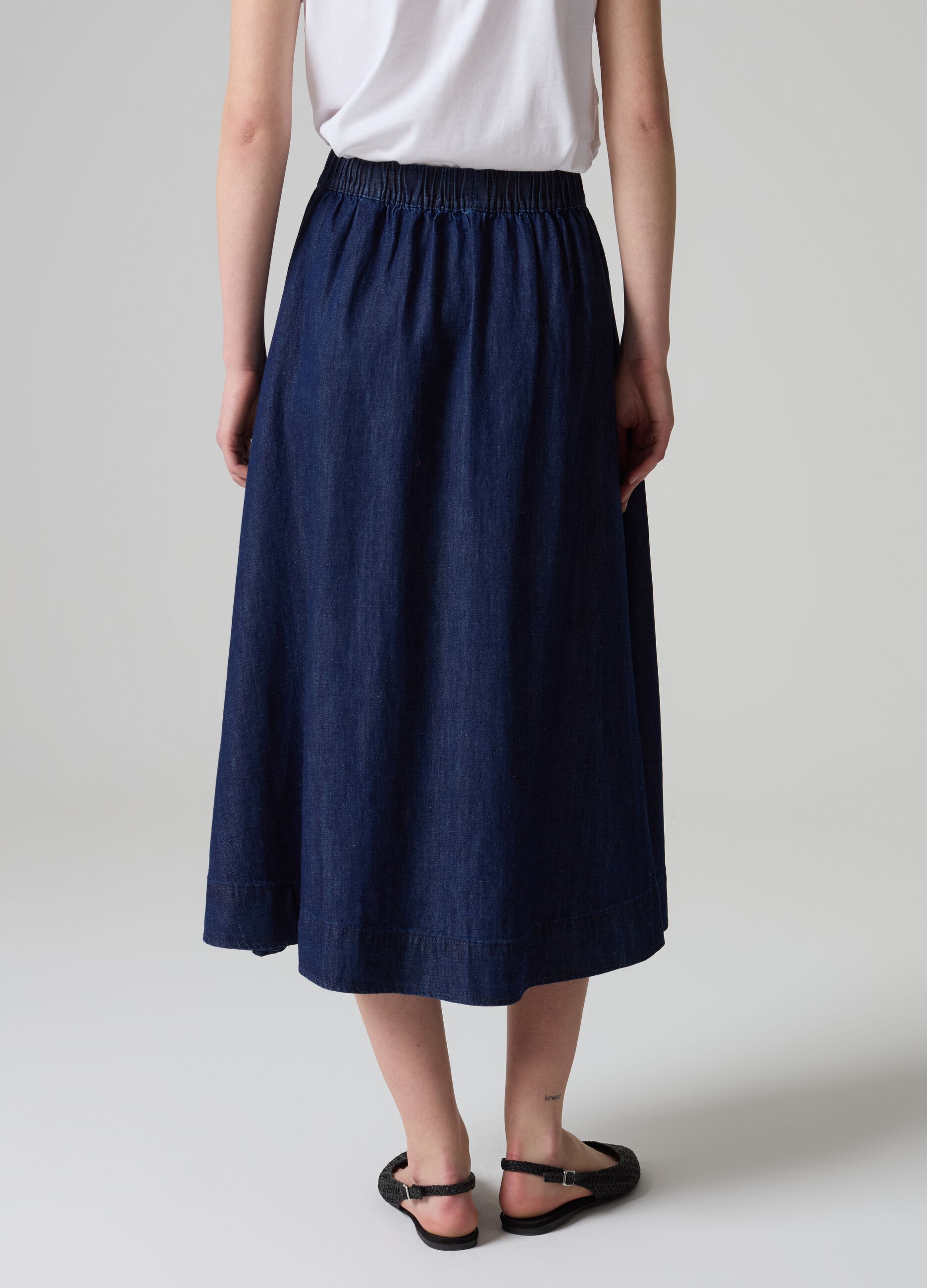 Full midi skirt in flowing denim