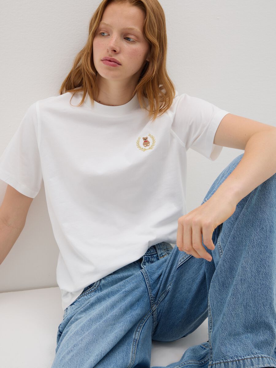 White pure cotton T-shirt relaxed fit with emblem_0