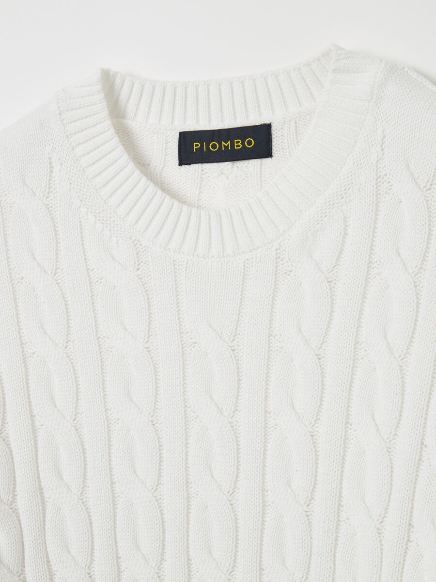 Pullover with cable-knit design_5