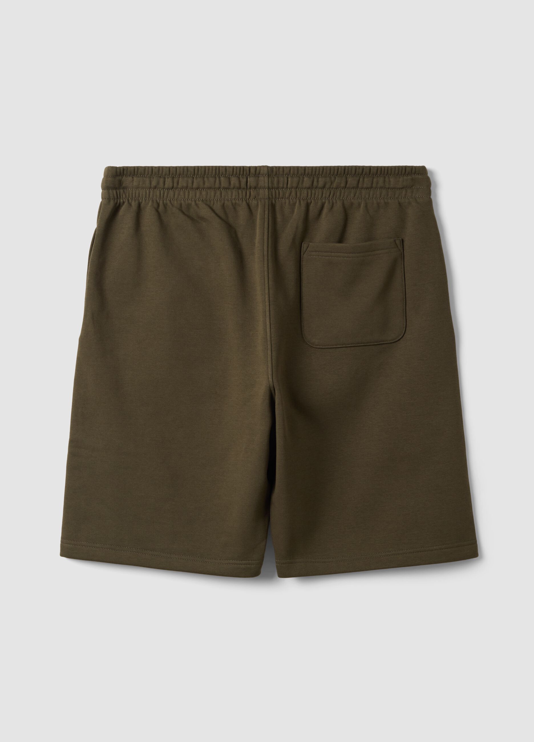 Green cotton-blend shorts with elasticated waist, regular fit