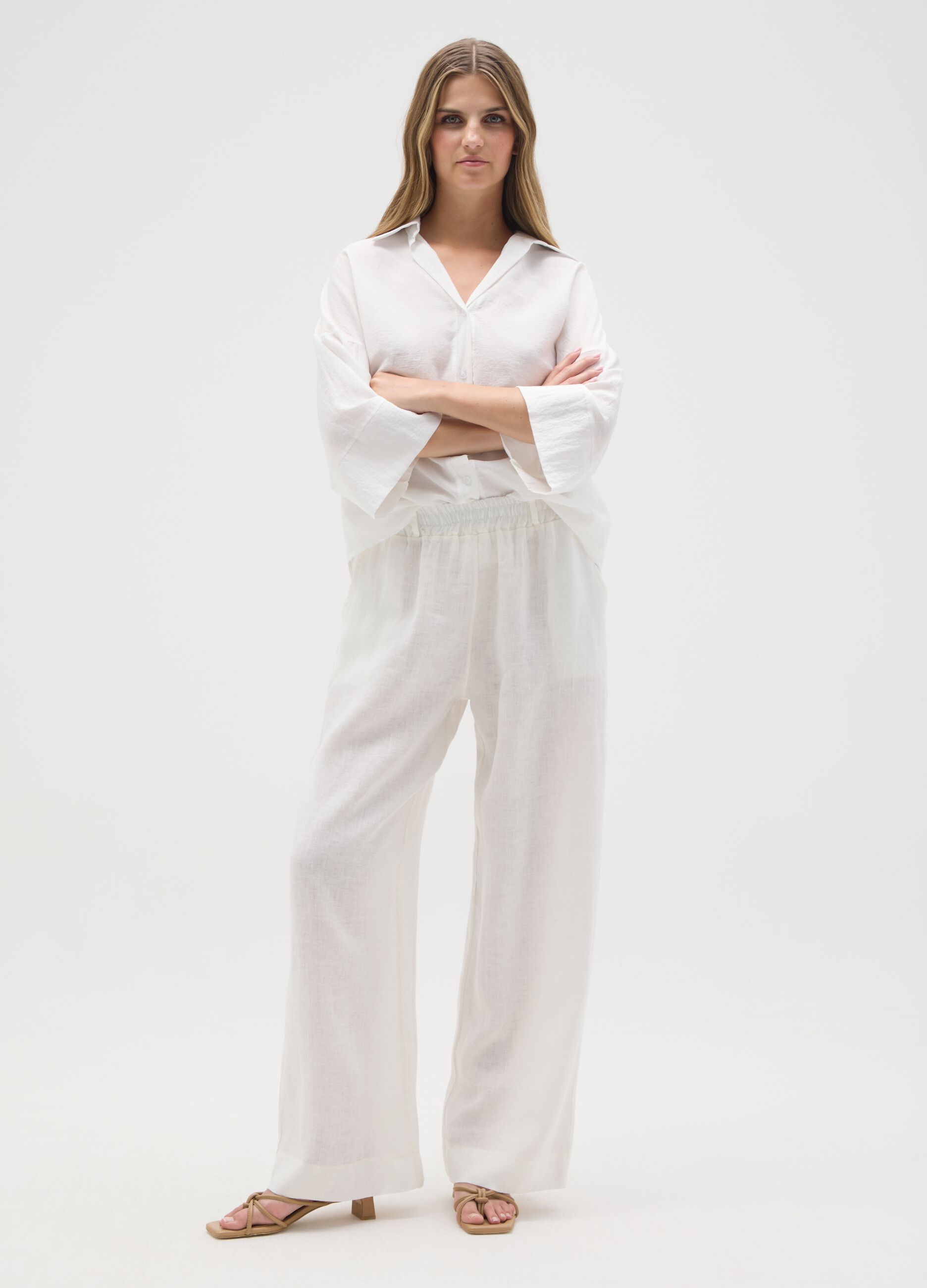 Pantaloni da donna in puro lino bianco regular fit