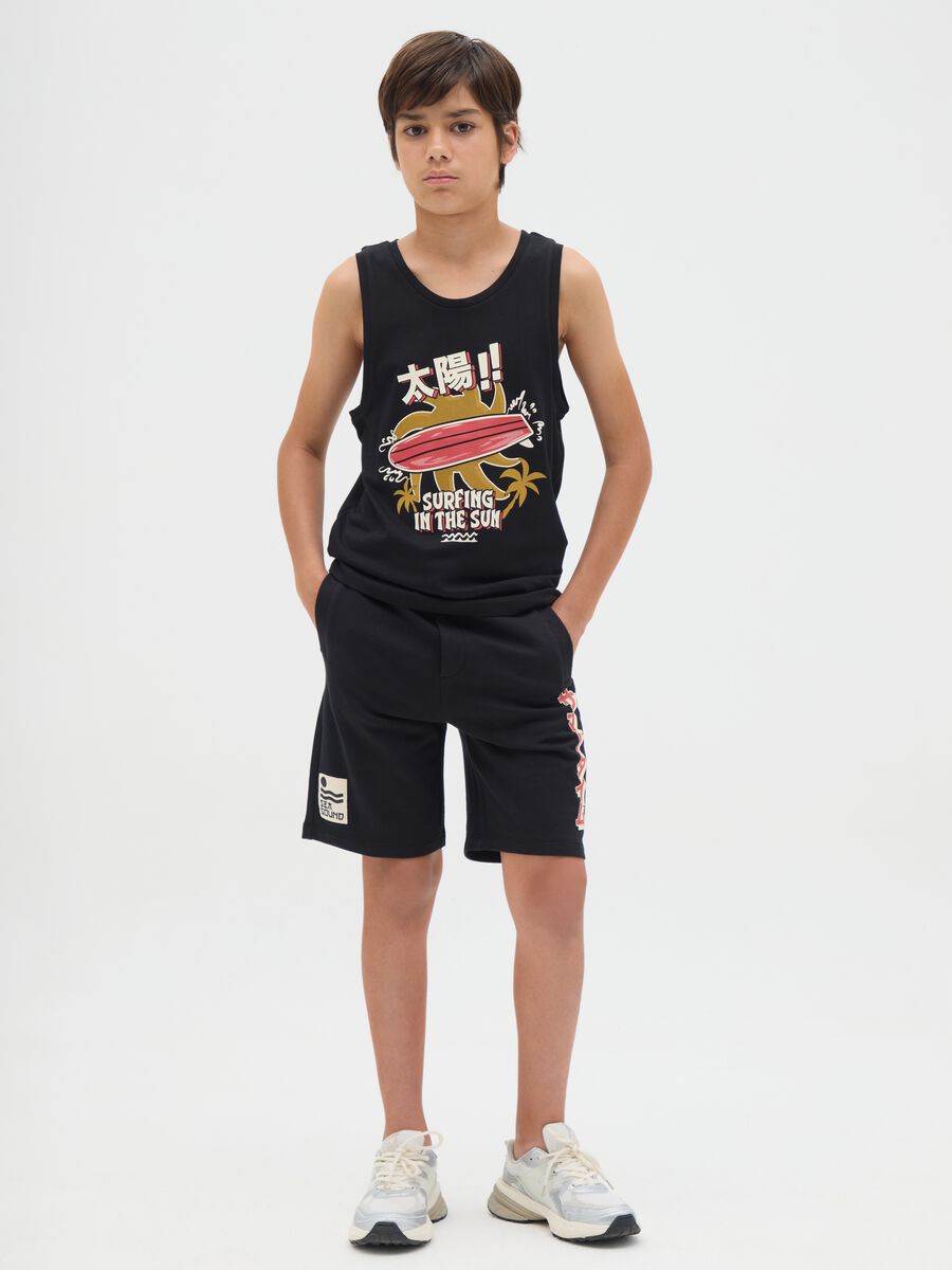 Bermuda da ragazzo in puro cotone nero regular fit con stampa_0