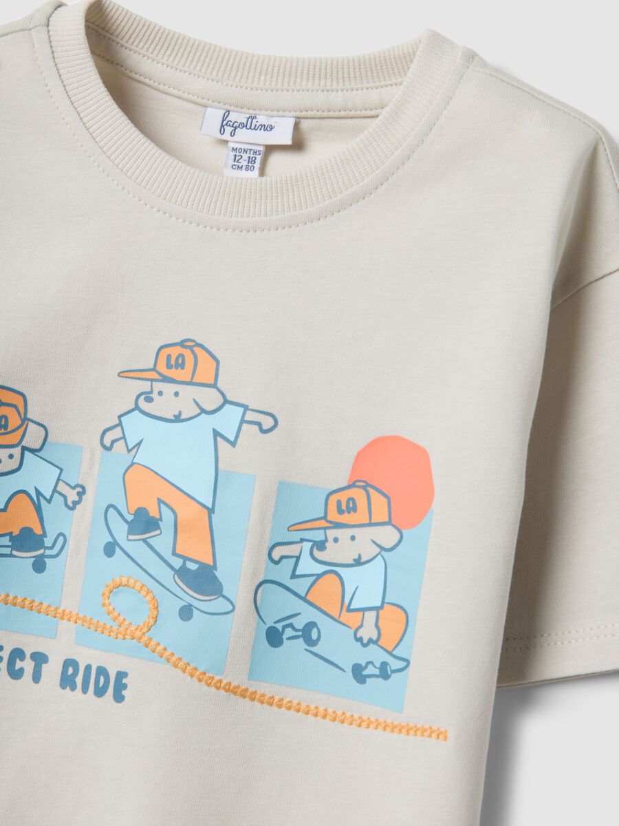 Set magli shorts in puro cotone multicolor da bimbo con stampe_2