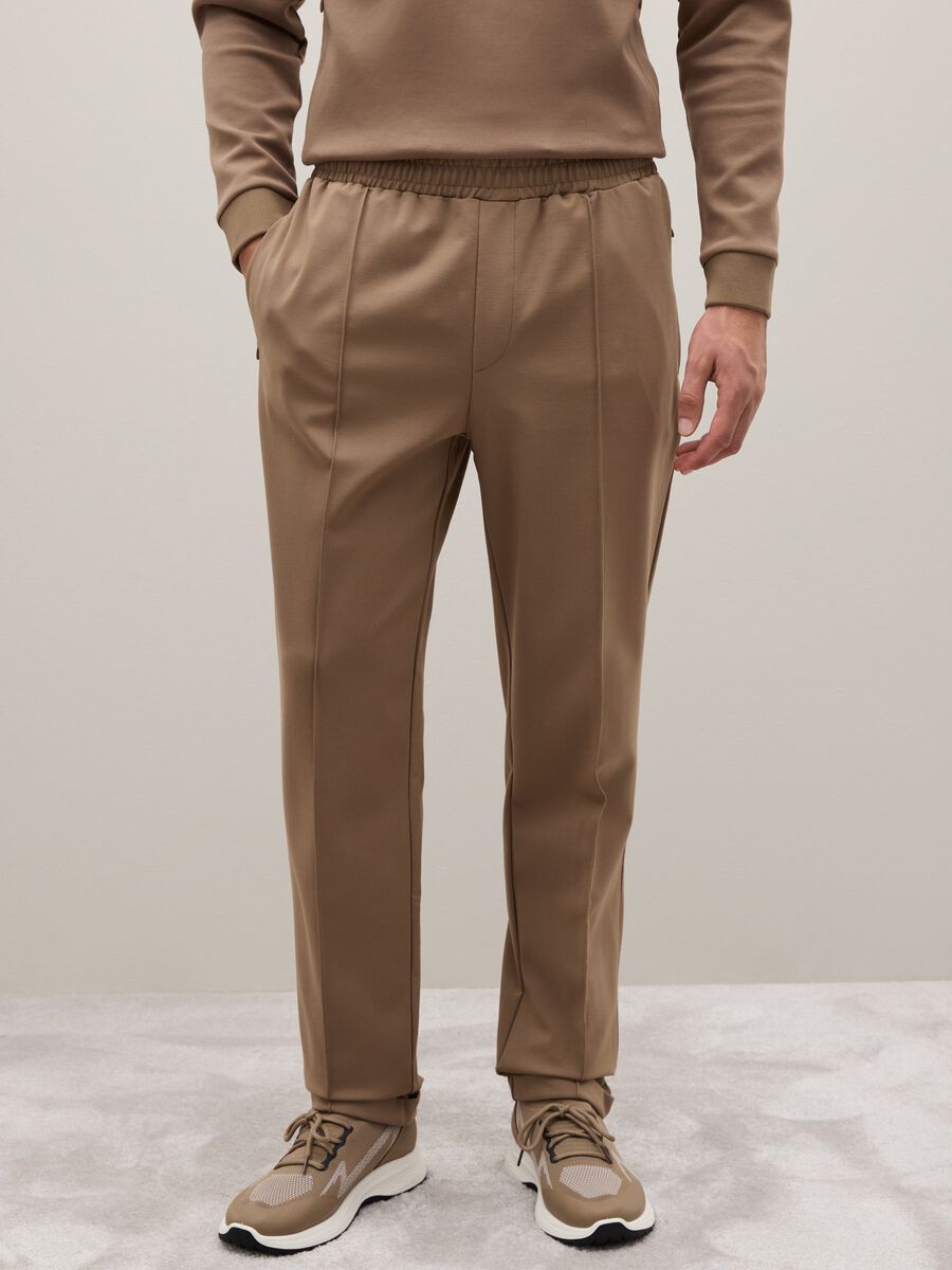 Brown Regular Fit Trousers_1