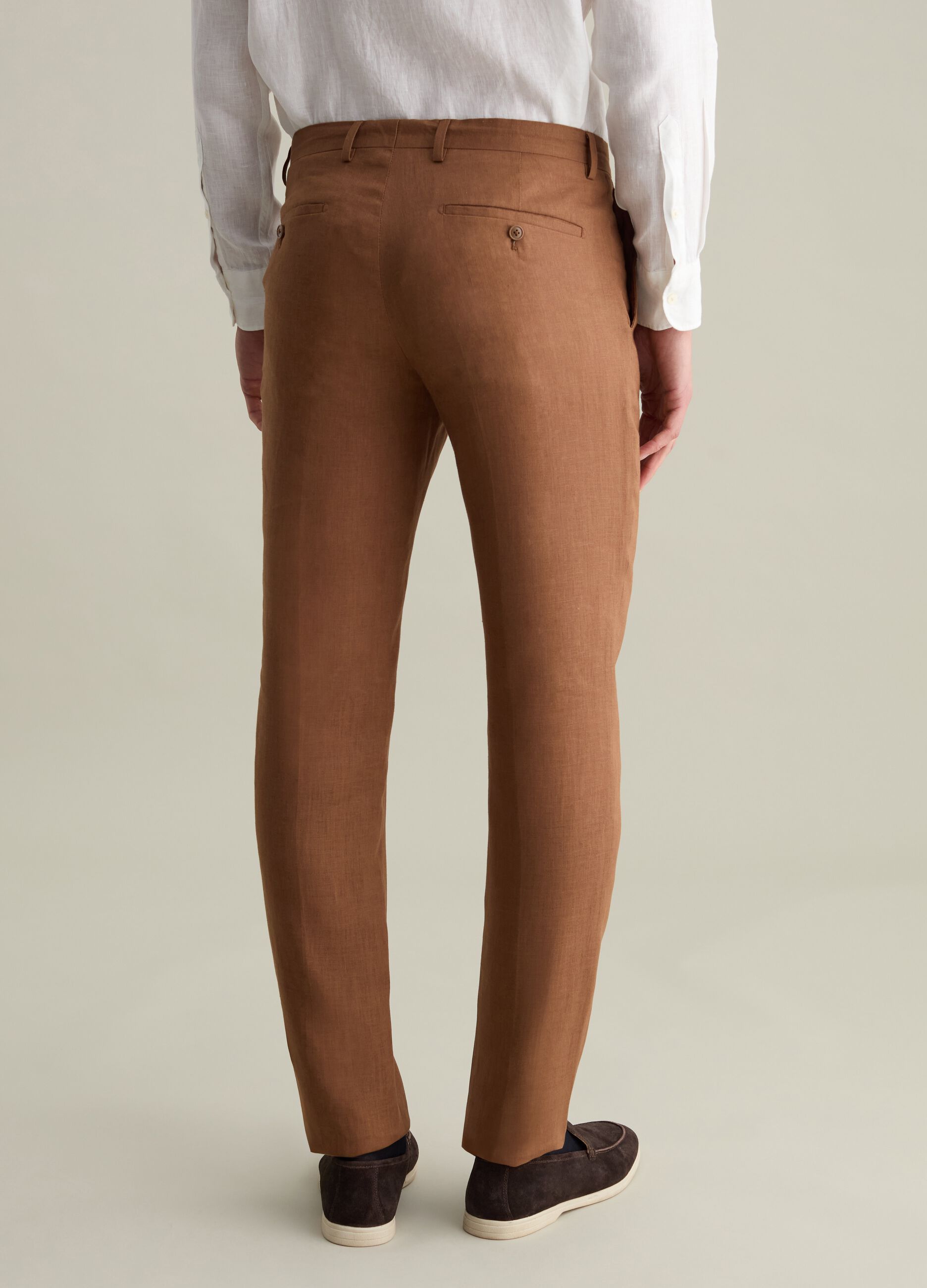 Contemporary slim-fit trousers in linen