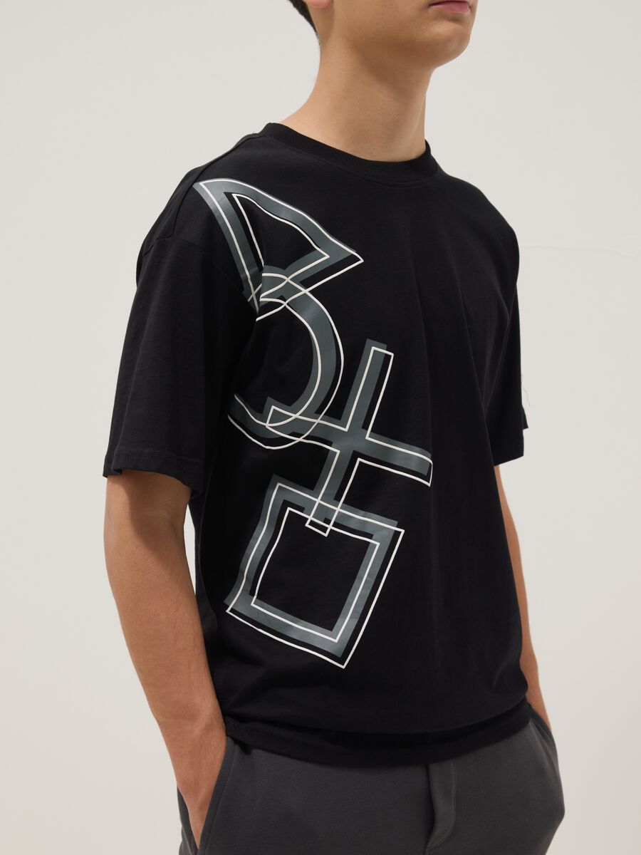 Boys&rsquo; black PlayStation logo T-shirt in 100% cotton, relaxed fit_2