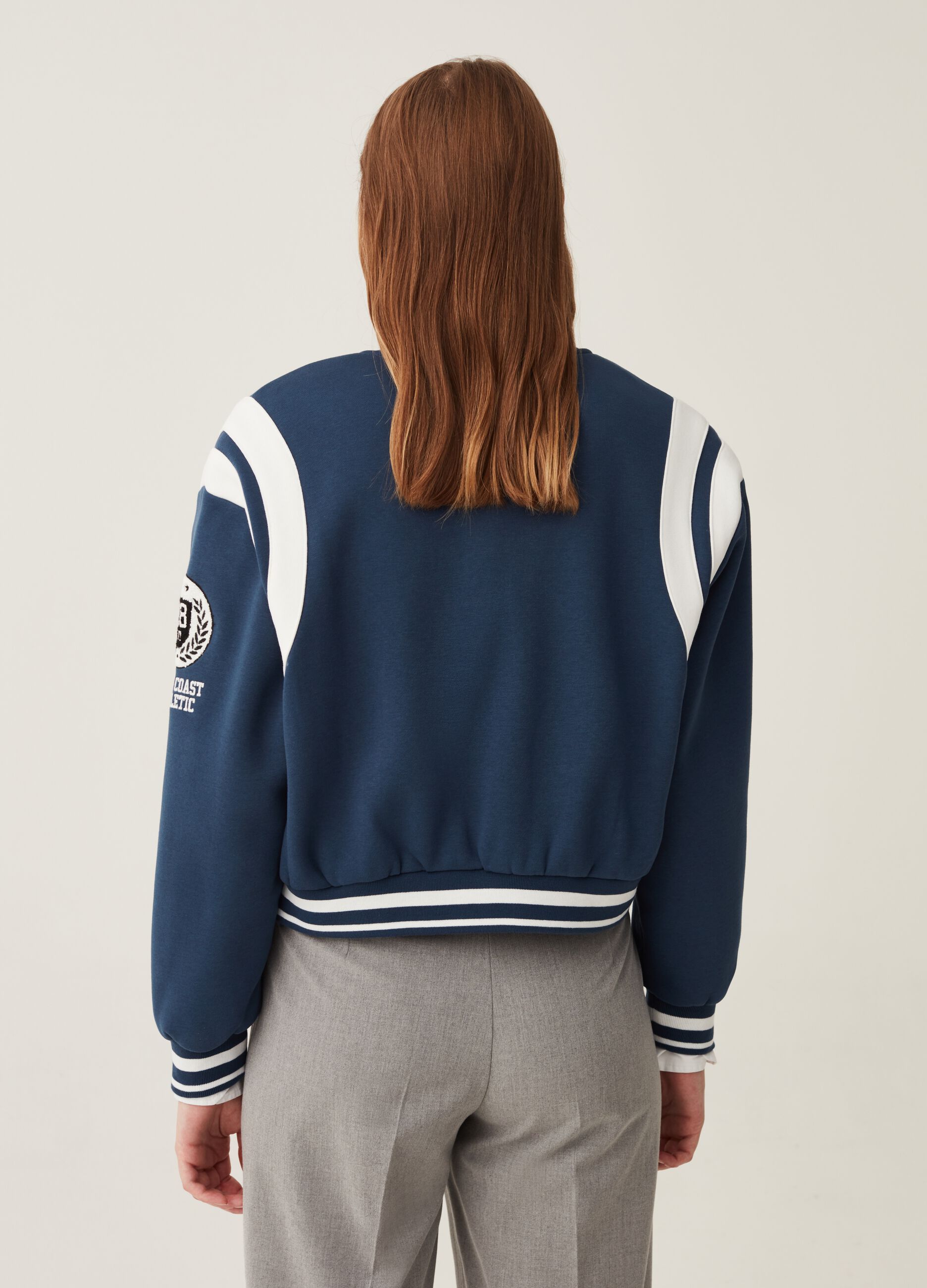 Giacca bomber cropped in felpa_2