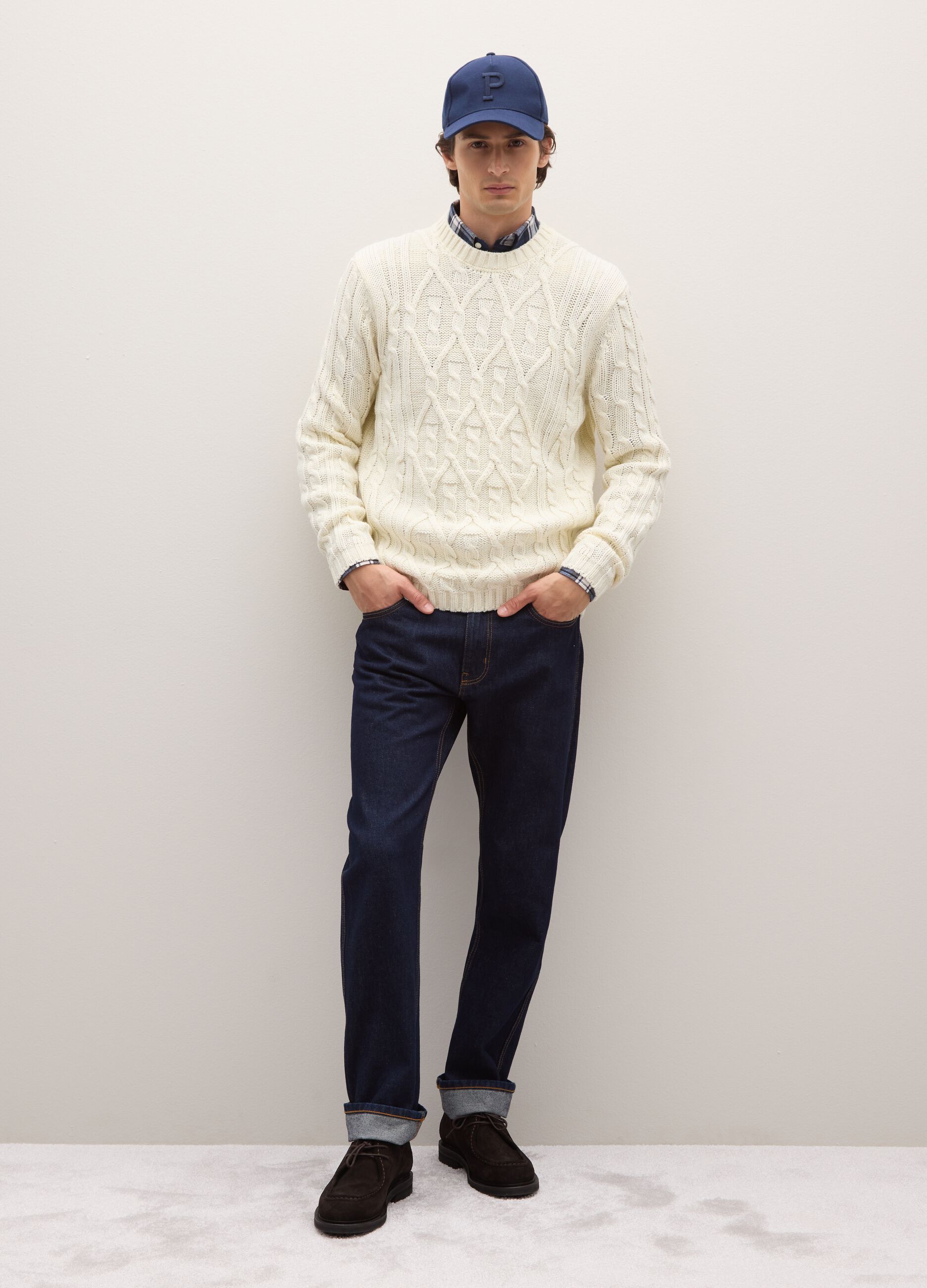 White regular fit jumper with cable pattern