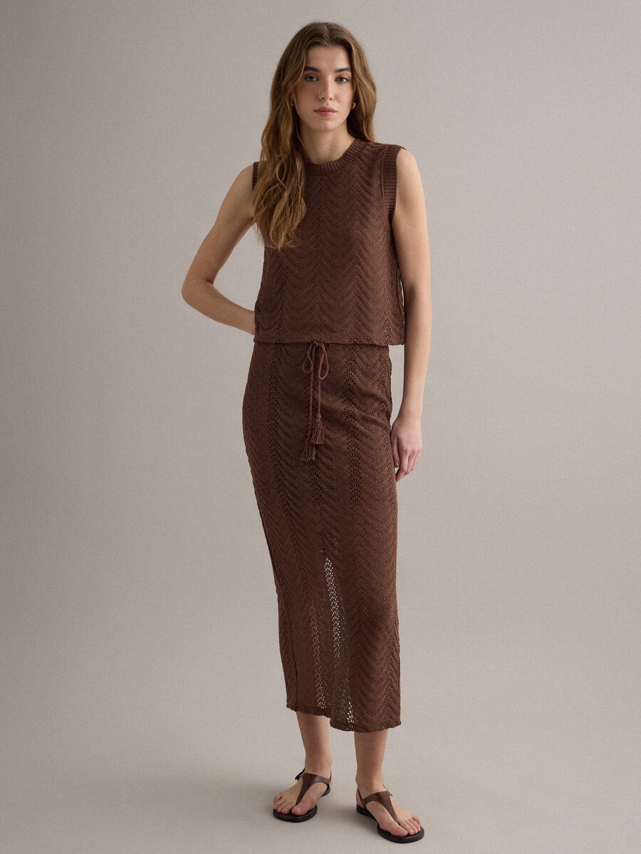 Brown regular-fit gilet with openwork design_2