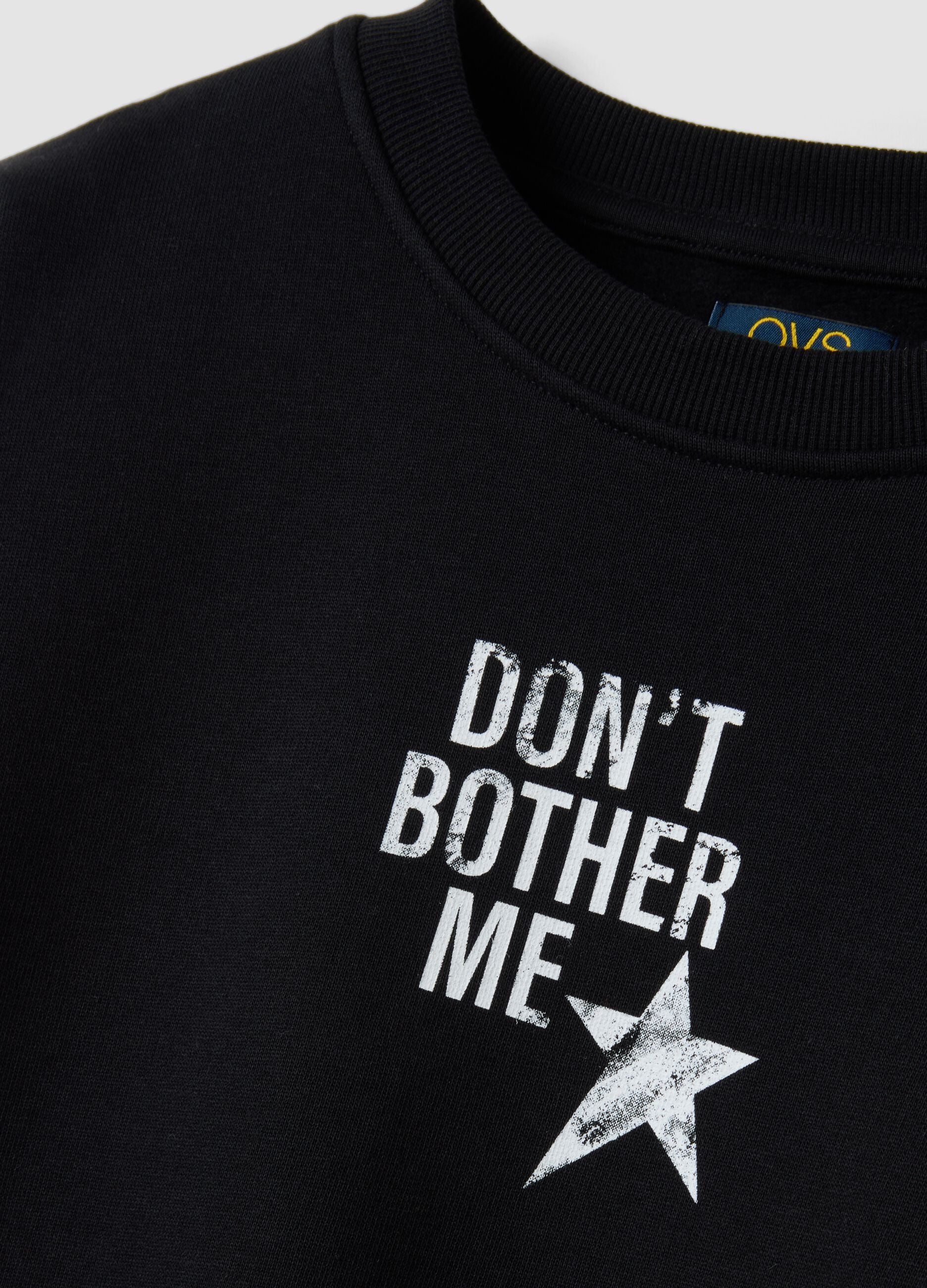 Black organic cotton sweatshirt with ribbed collar