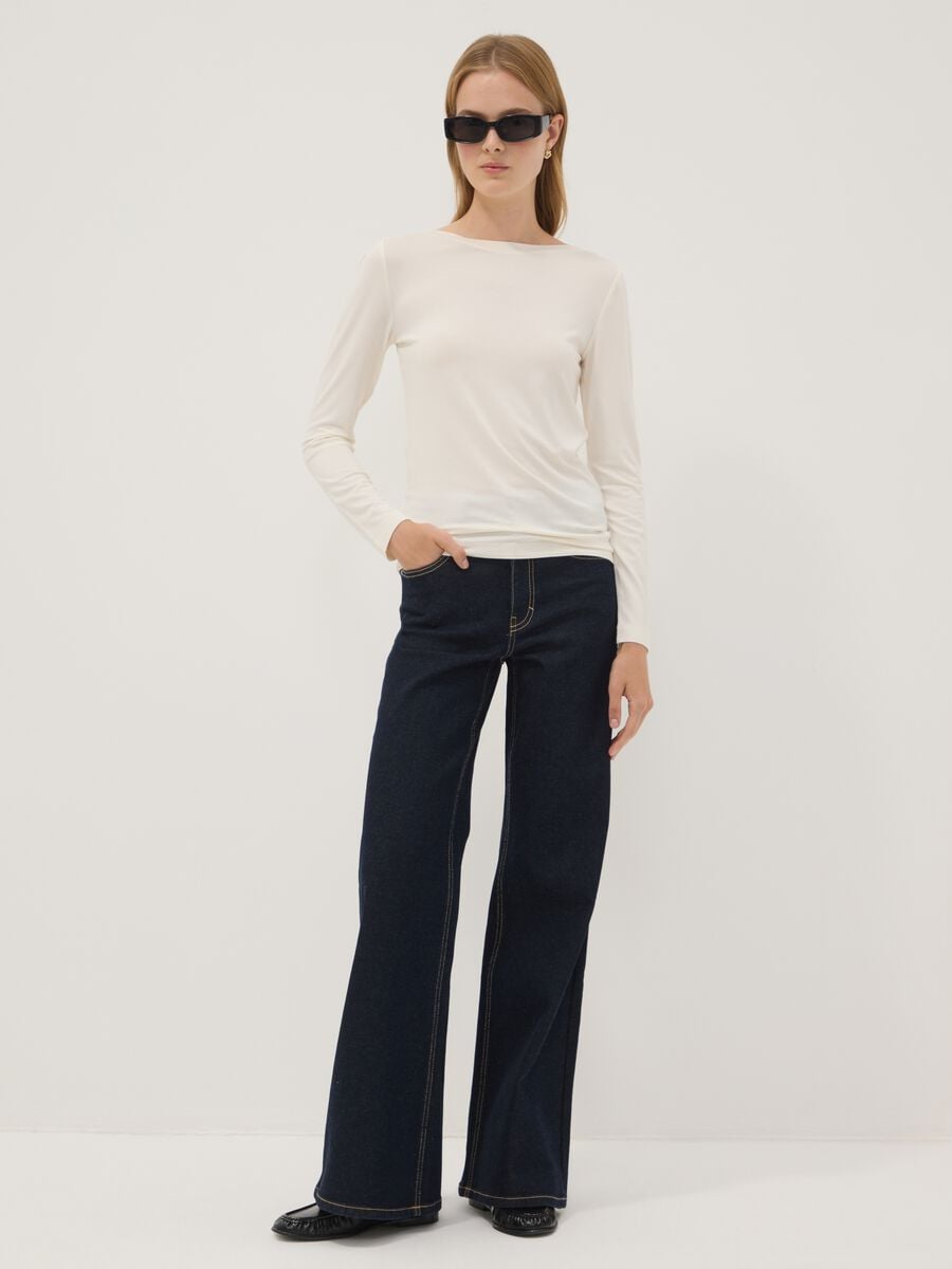 T-shirt bianca in viscosa elasticizzata slim fit_2