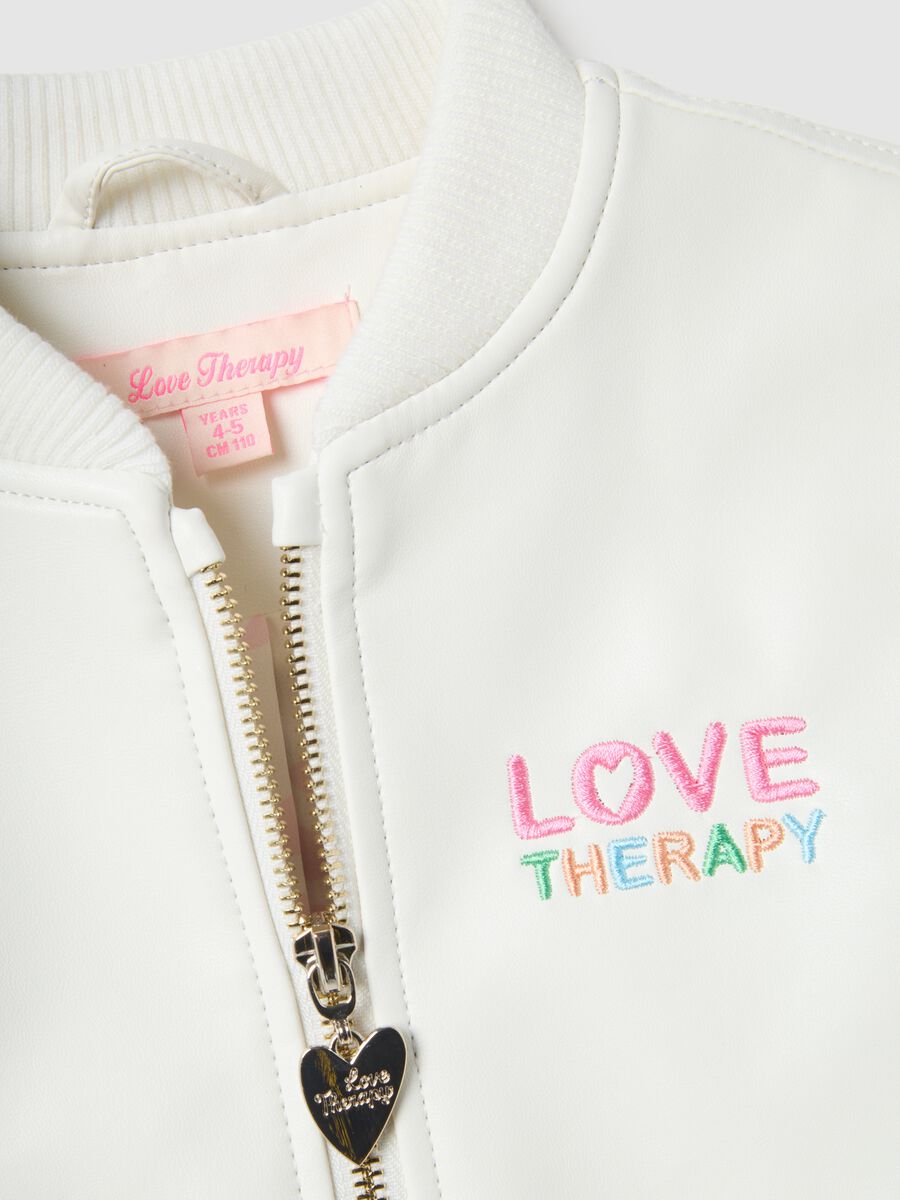 Girls' white regular fit jacket with embroidery_2