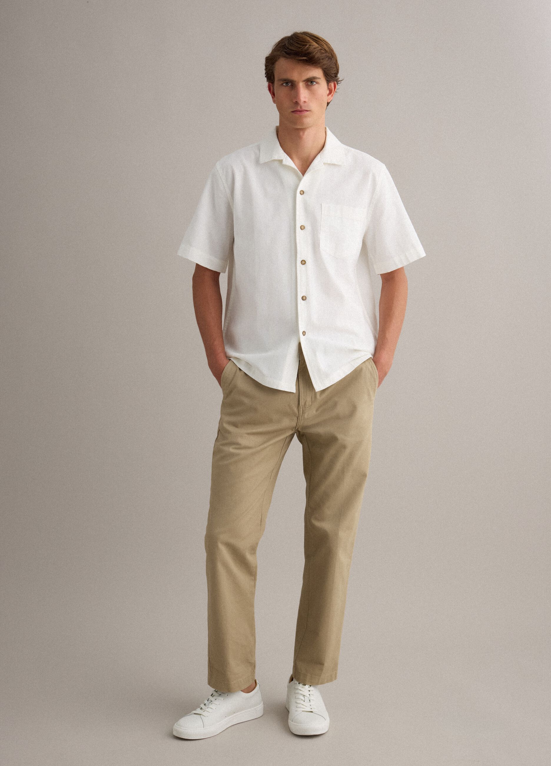 White regular-fit pure cotton shirt with stripes and chest pocket