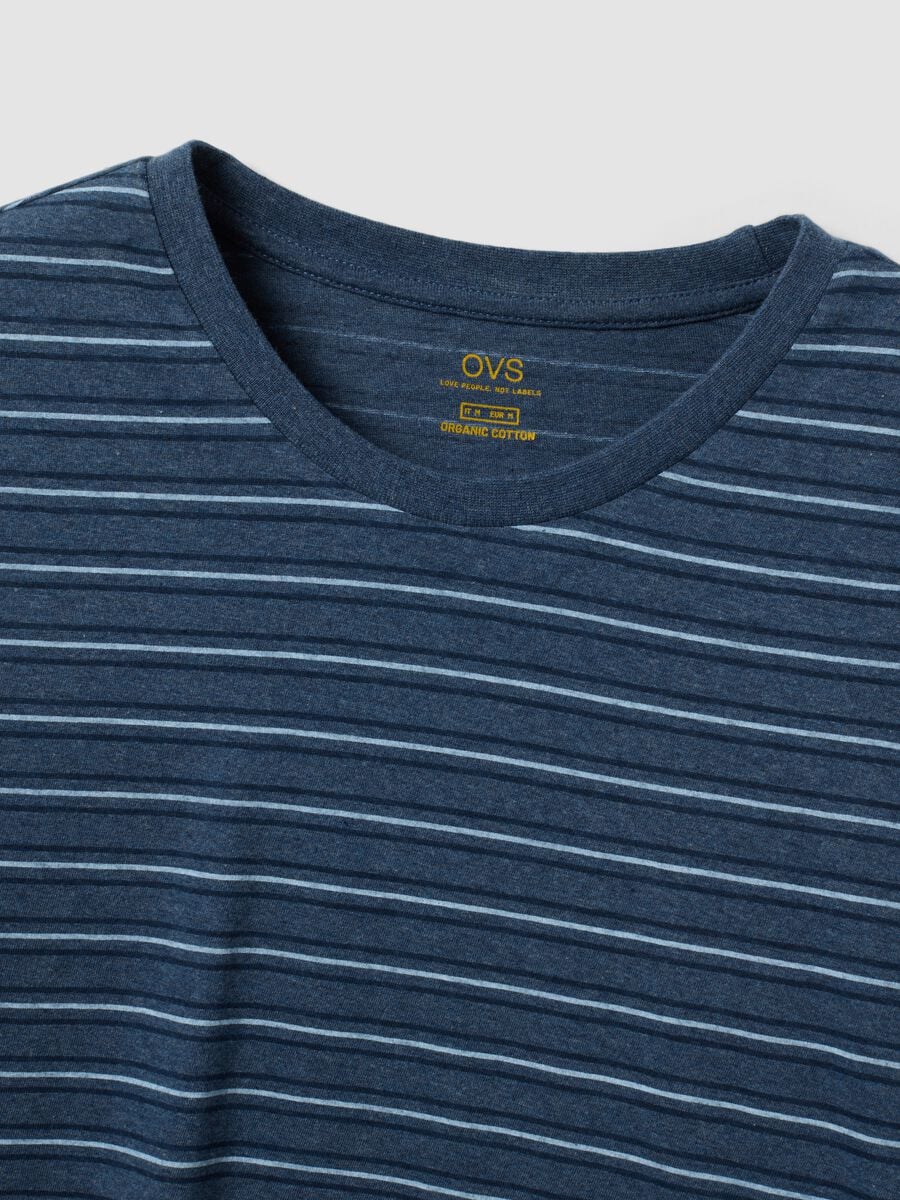 Blue and black striped organic cotton crew-neck pyjamas_6
