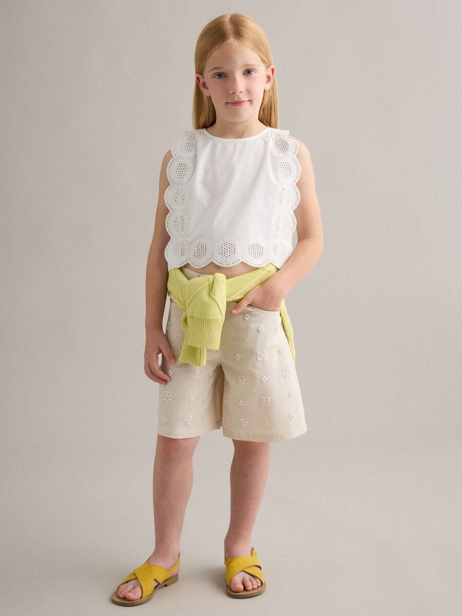 Shorts beige in misto cotone e lino con ricami_0