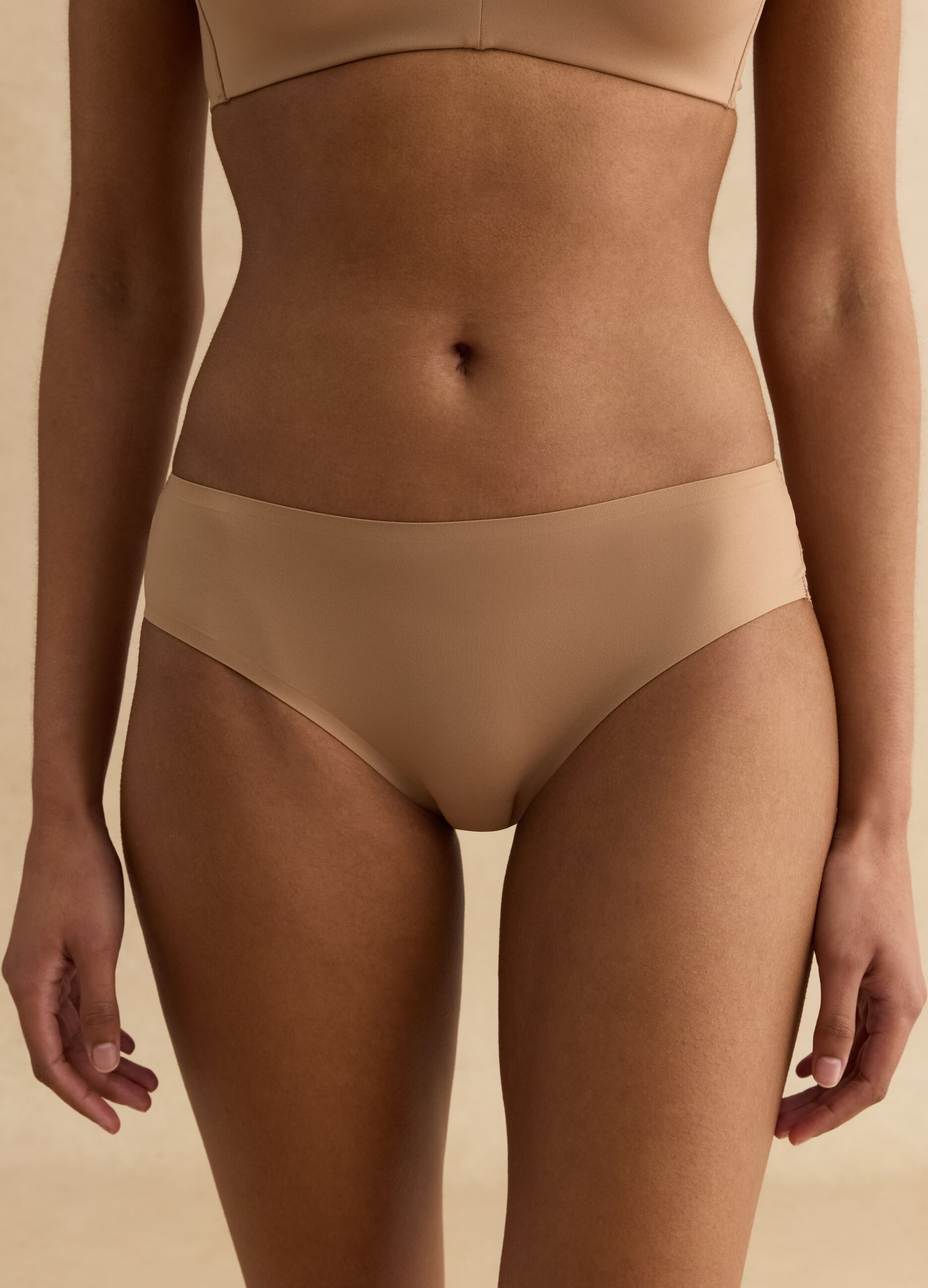 Beige regular fit briefs with lace details
