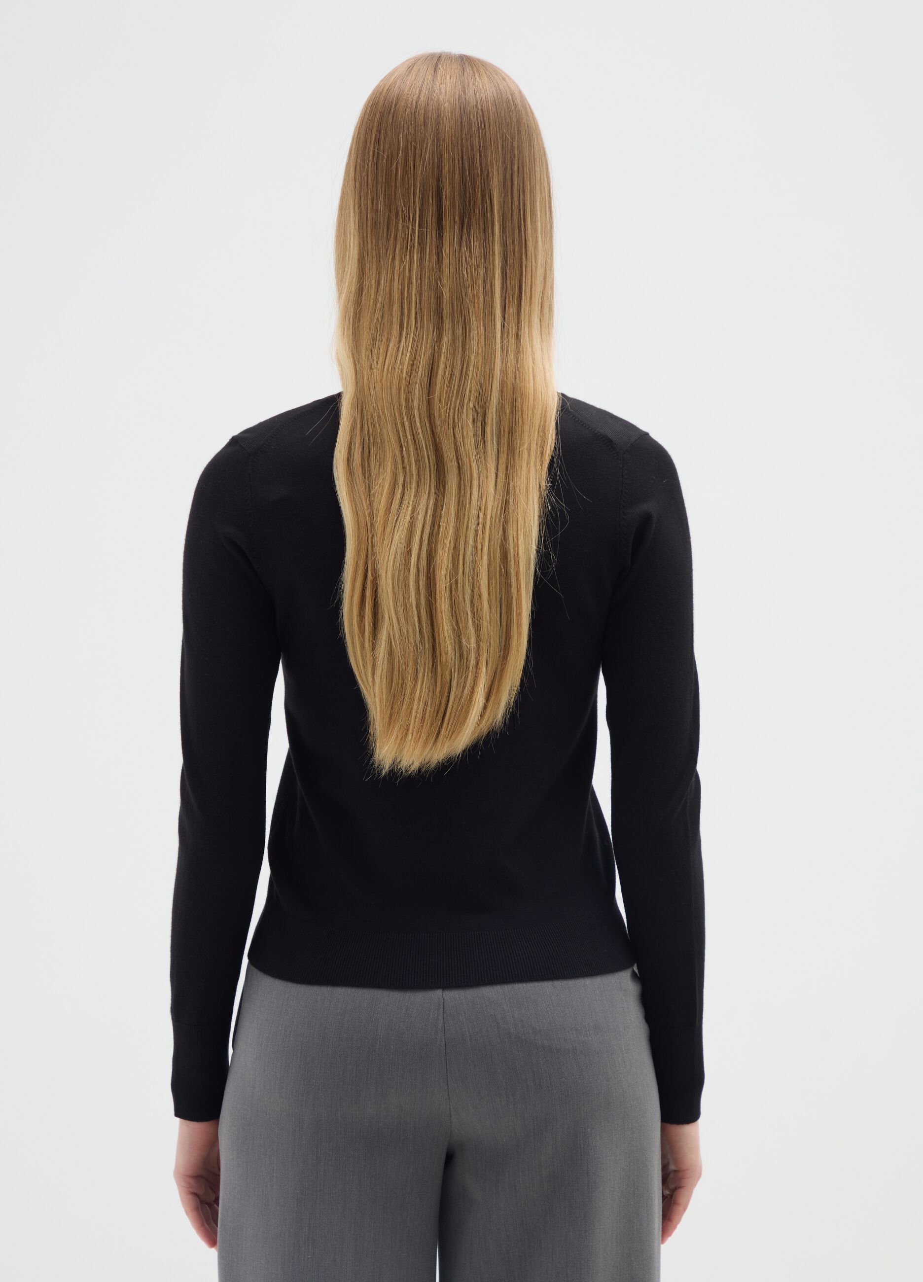 Black fitted viscose blend top