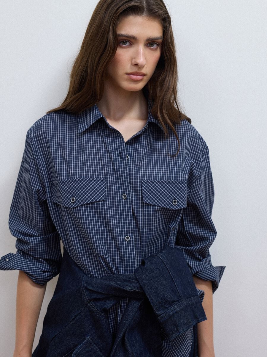 Camicia blu in misto cotone e lyocell a quadretti regular fit_0