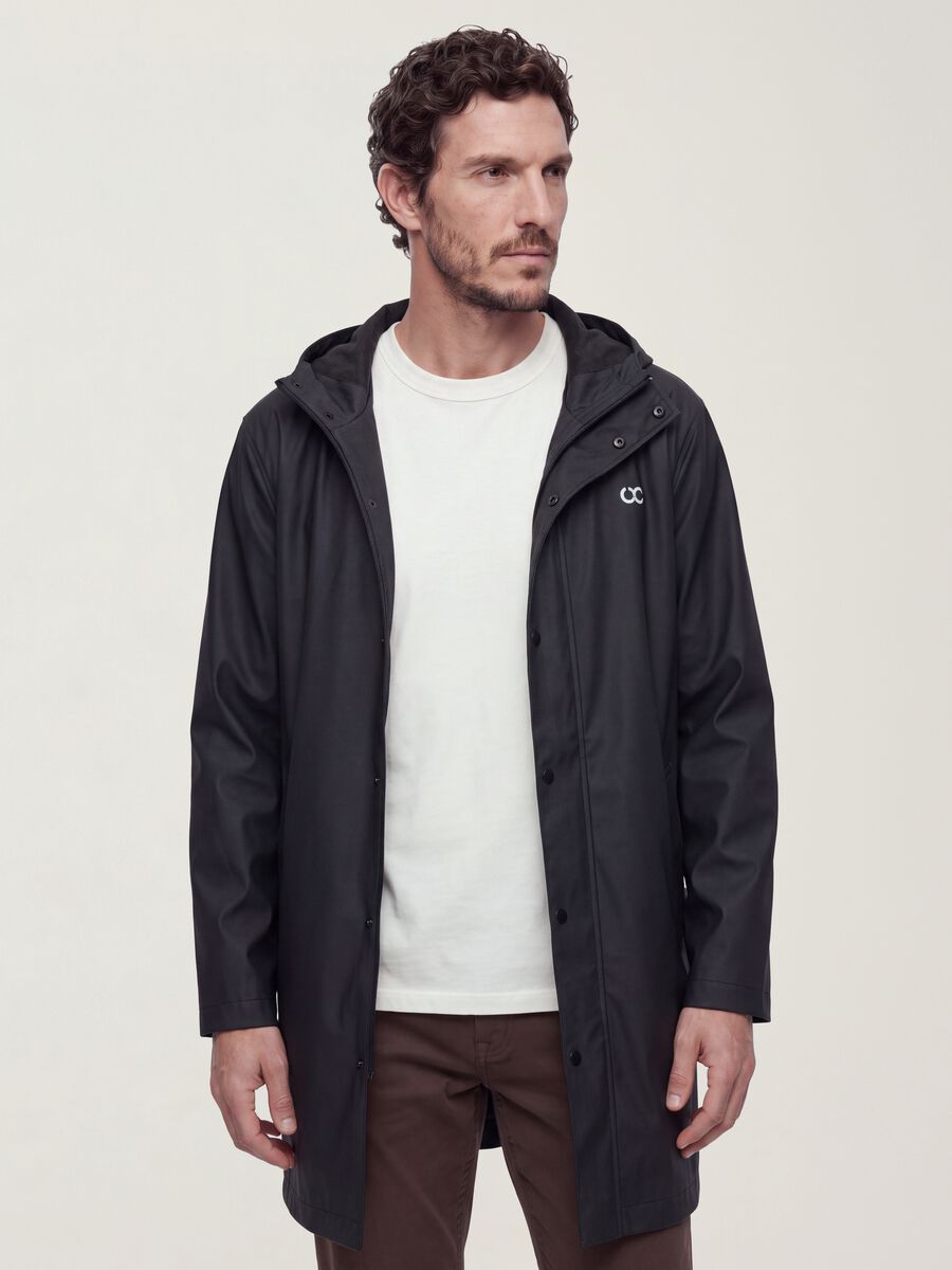 Black regular-fit raincoat with zip_0