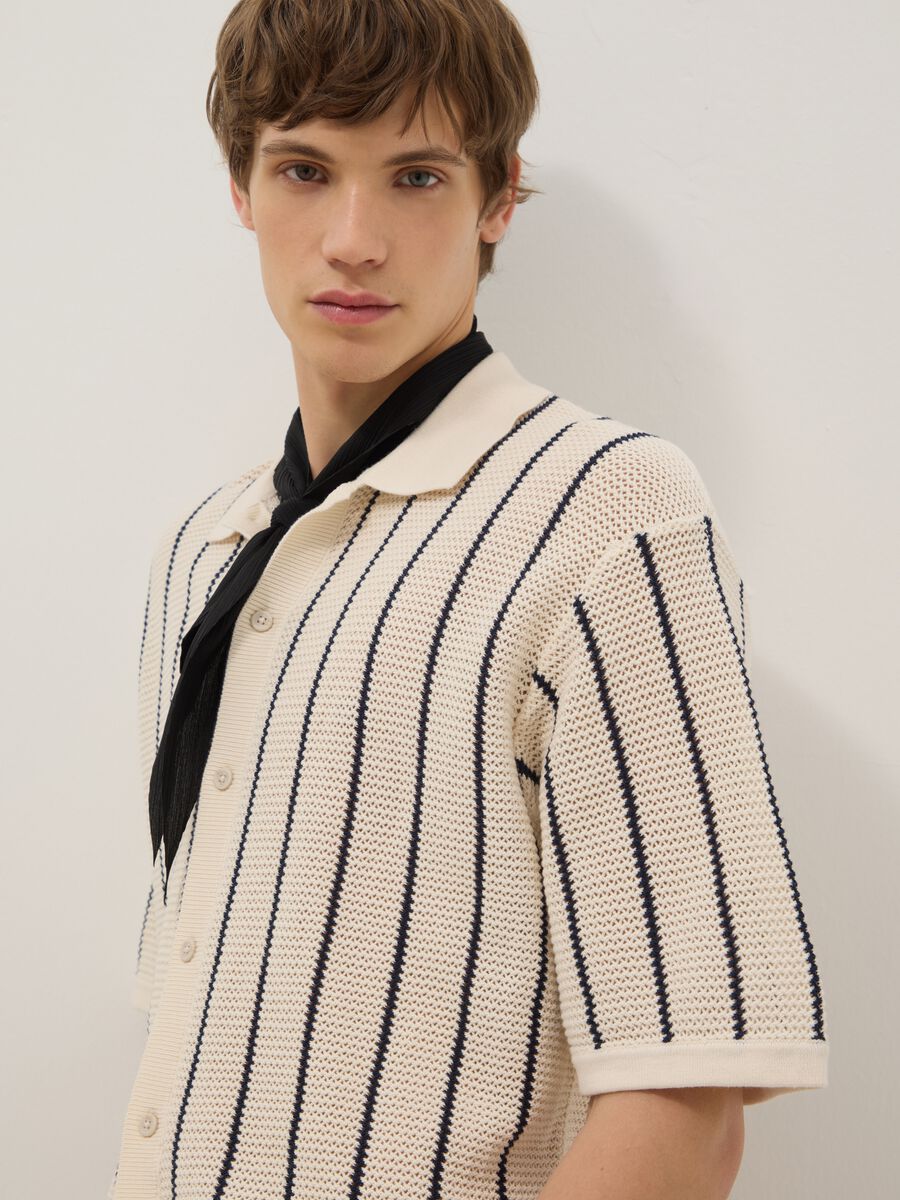 Multicolour striped pure cotton polo with bowling collar, regular fit_2