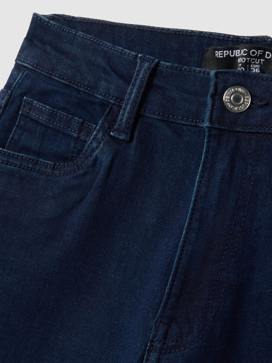 Blue Denim Bootcut Jeans_5