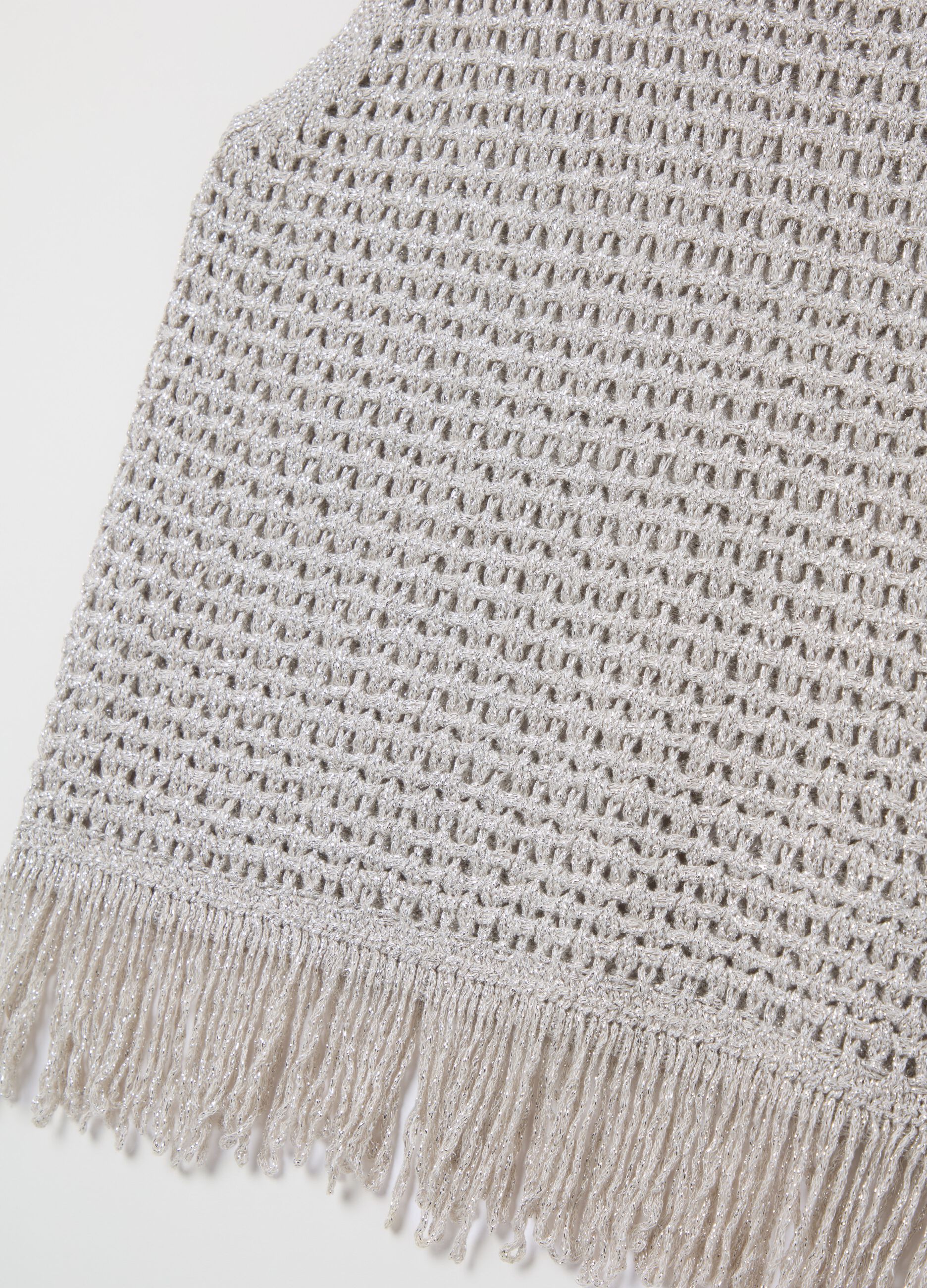 Crochet tank top in lurex with fringes