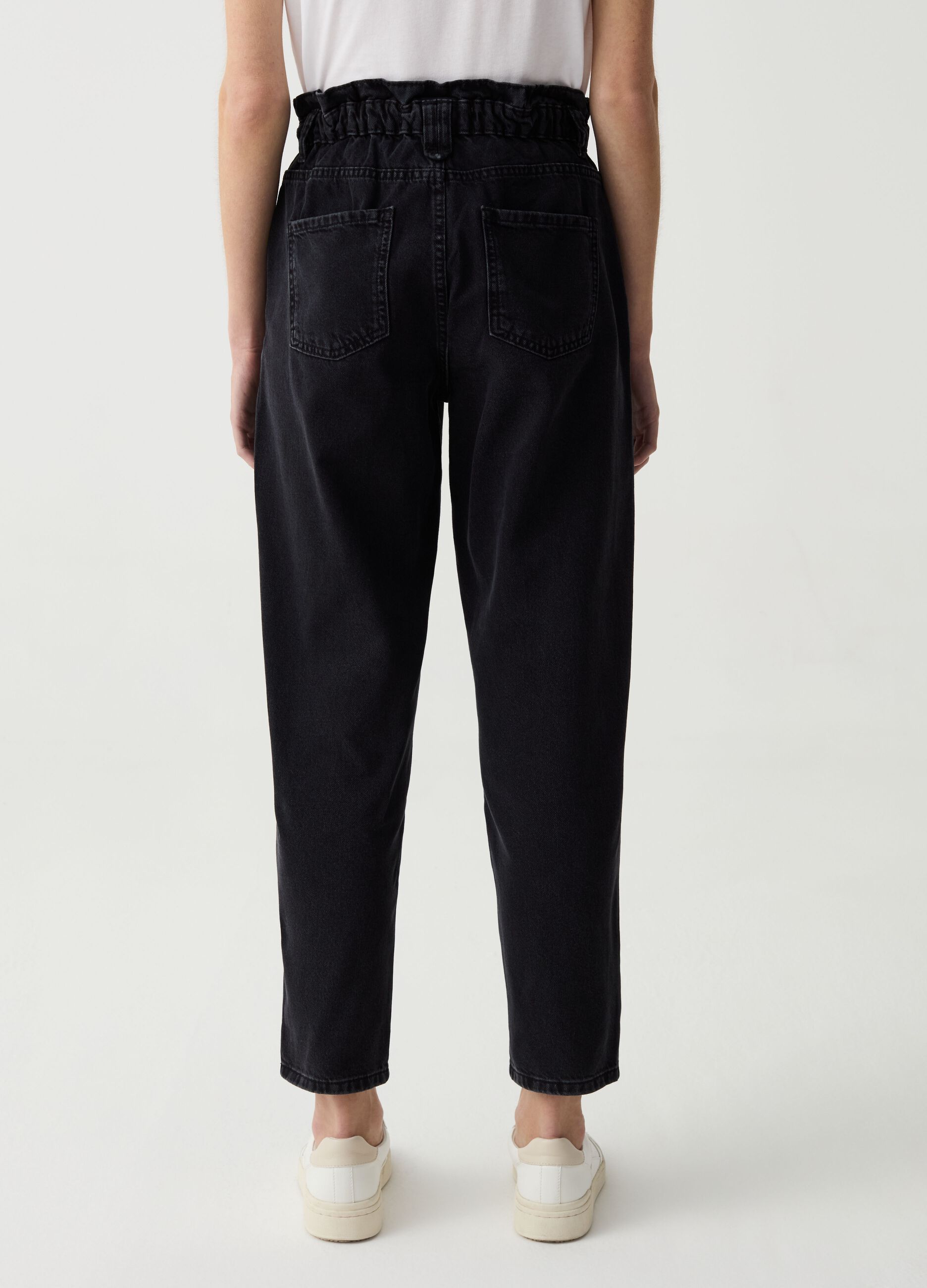 Mum-fit cropped jeans