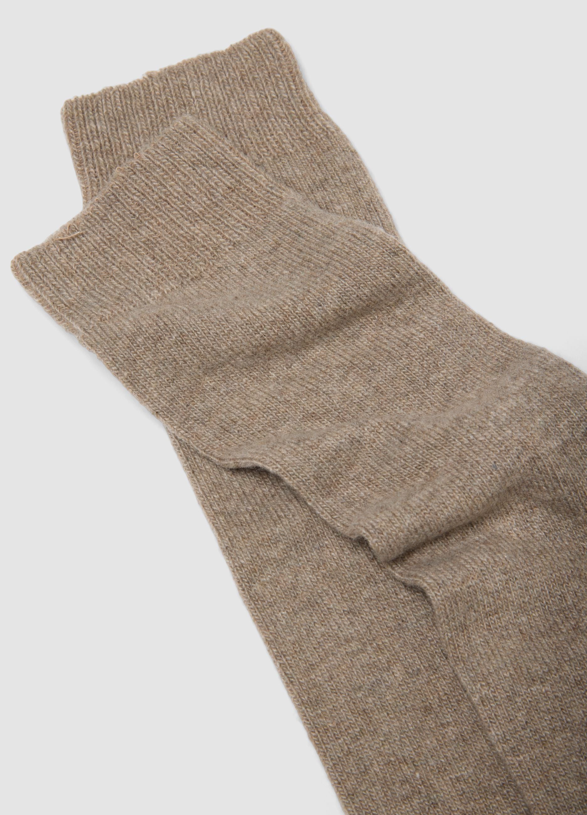 Beige long socks in wool, viscose and stretch cashmere