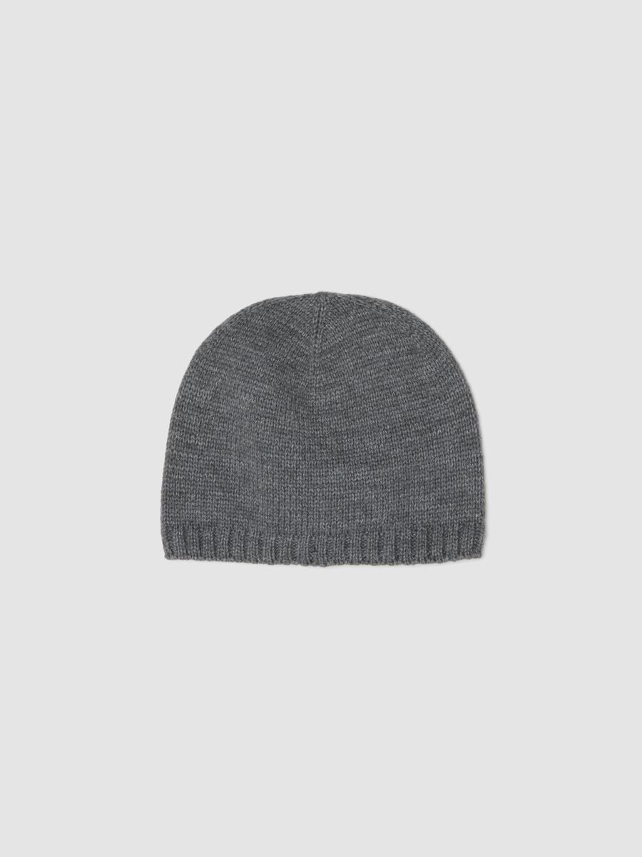 Cappello grigio a costine_0