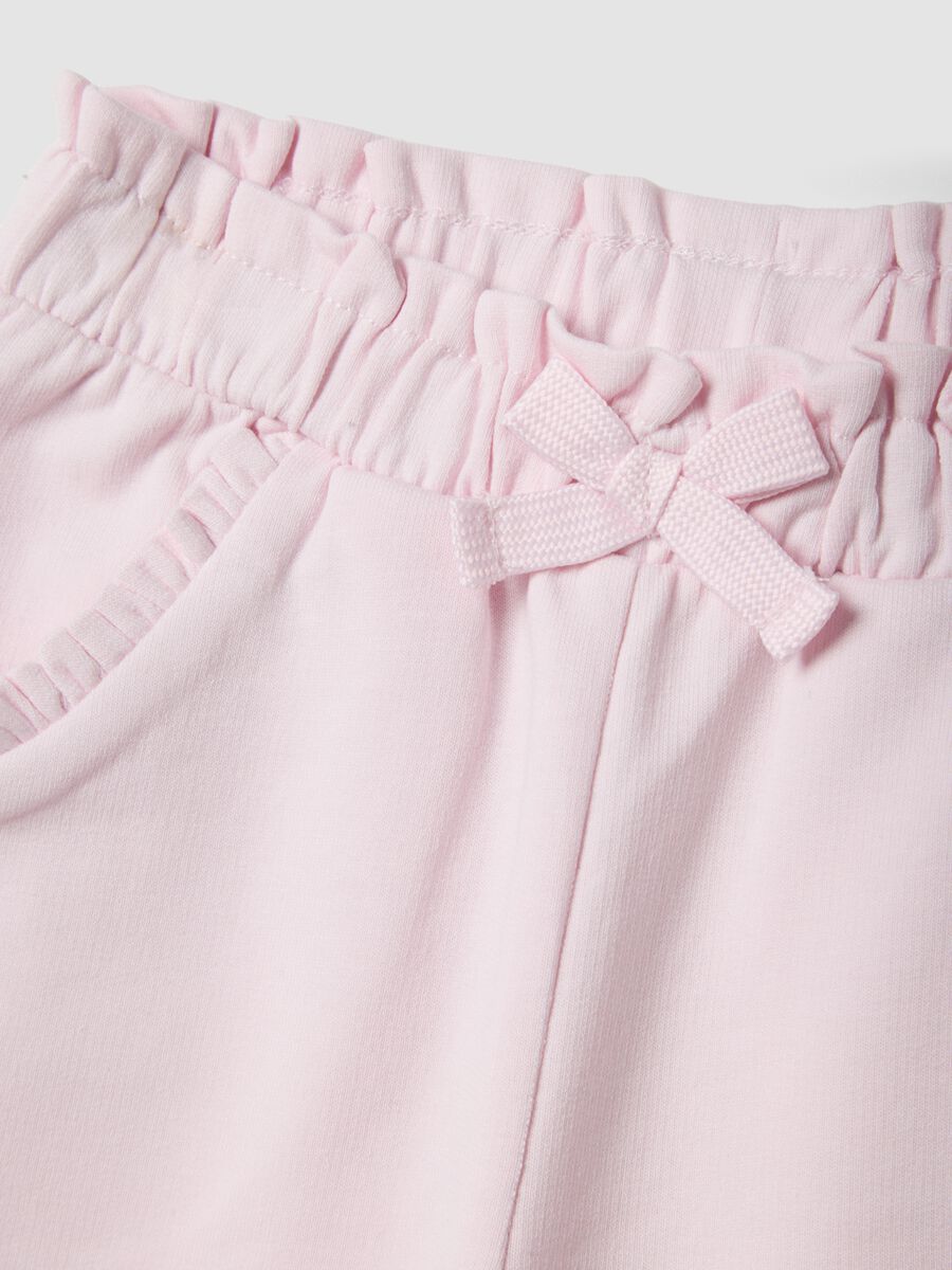 Girls&rsquo; pink stretch cotton shorts with bow_3