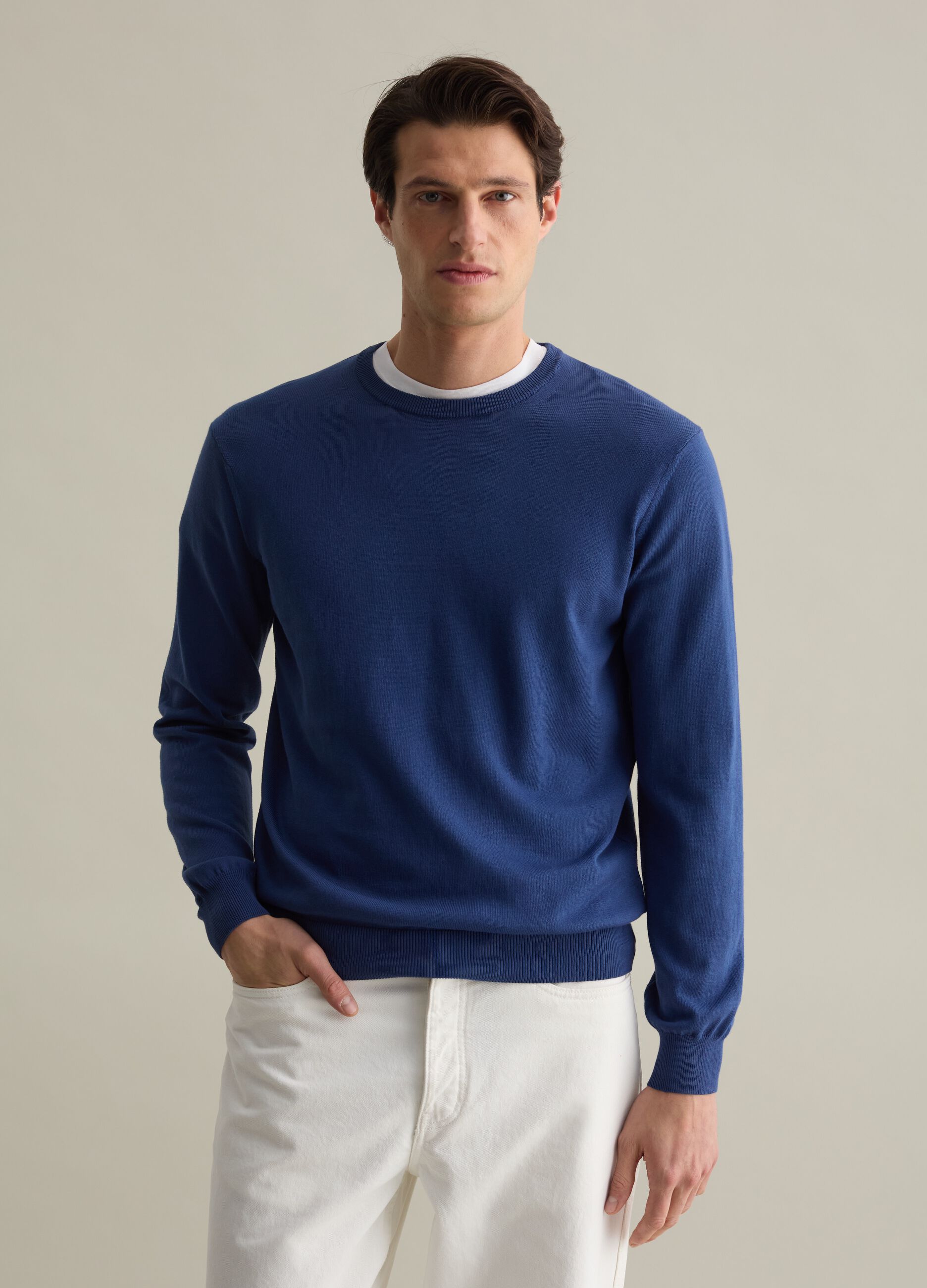 Pullover girocollo tinta unita