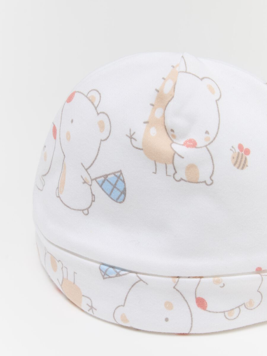 Hat and shoes set with giraffe and teddy bear print_2