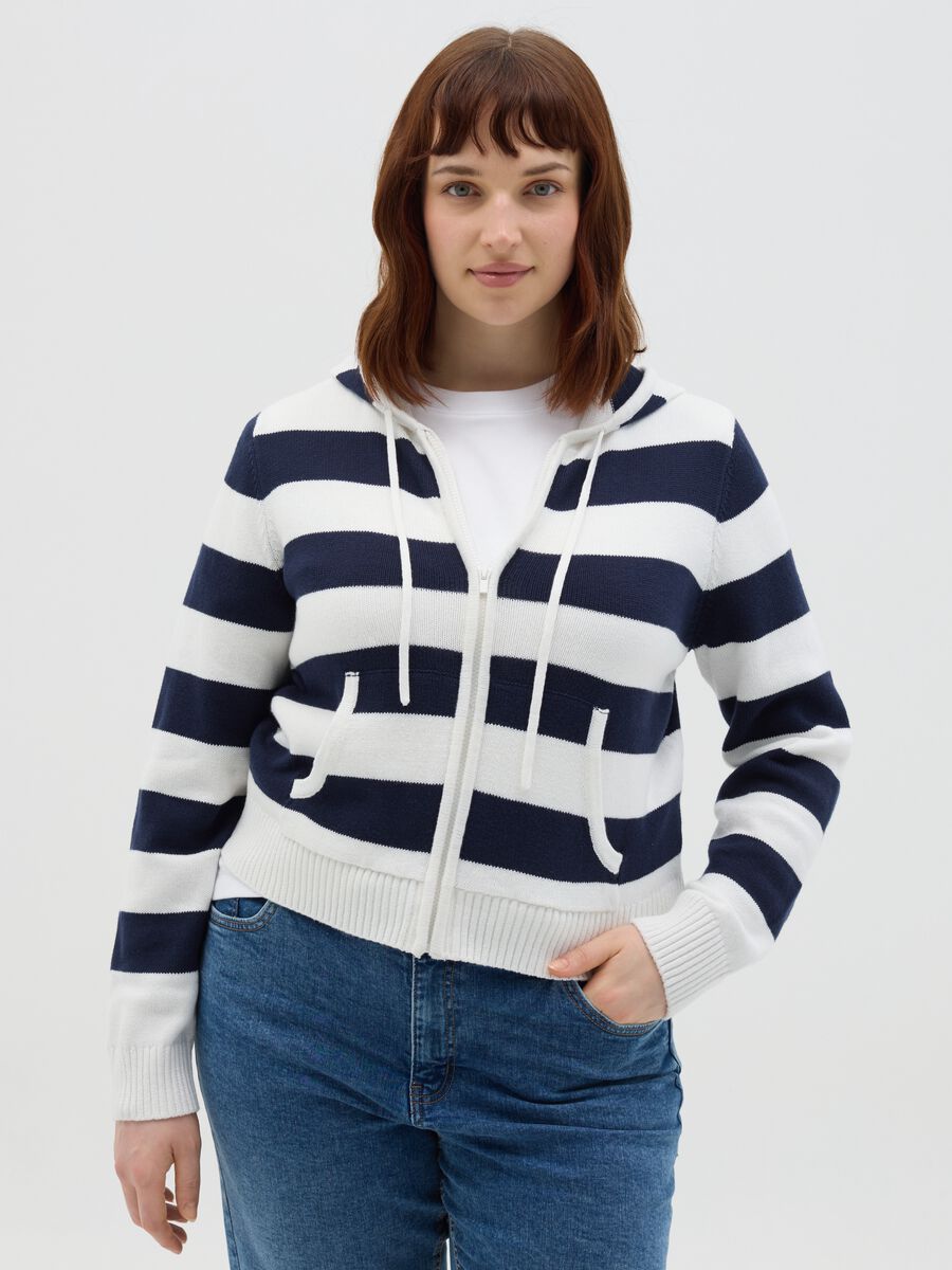 Curvy full-zip cardigan with stripes_0