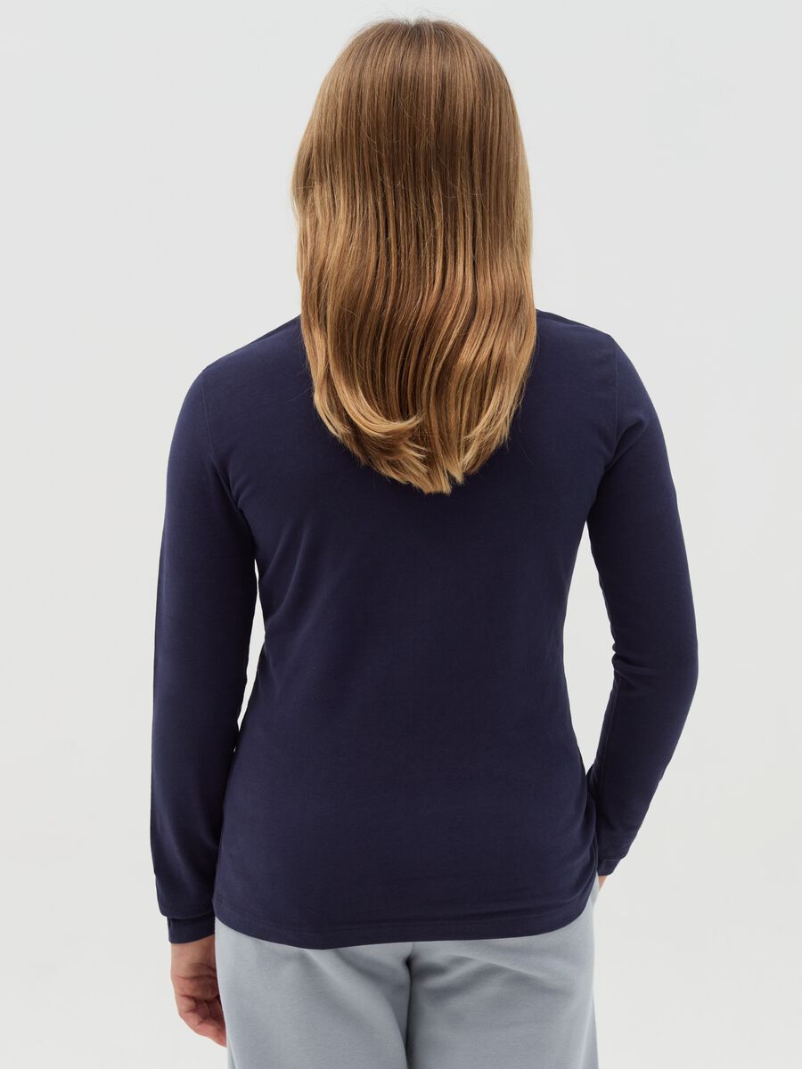 Long-sleeved T-shirt with mock neck_2