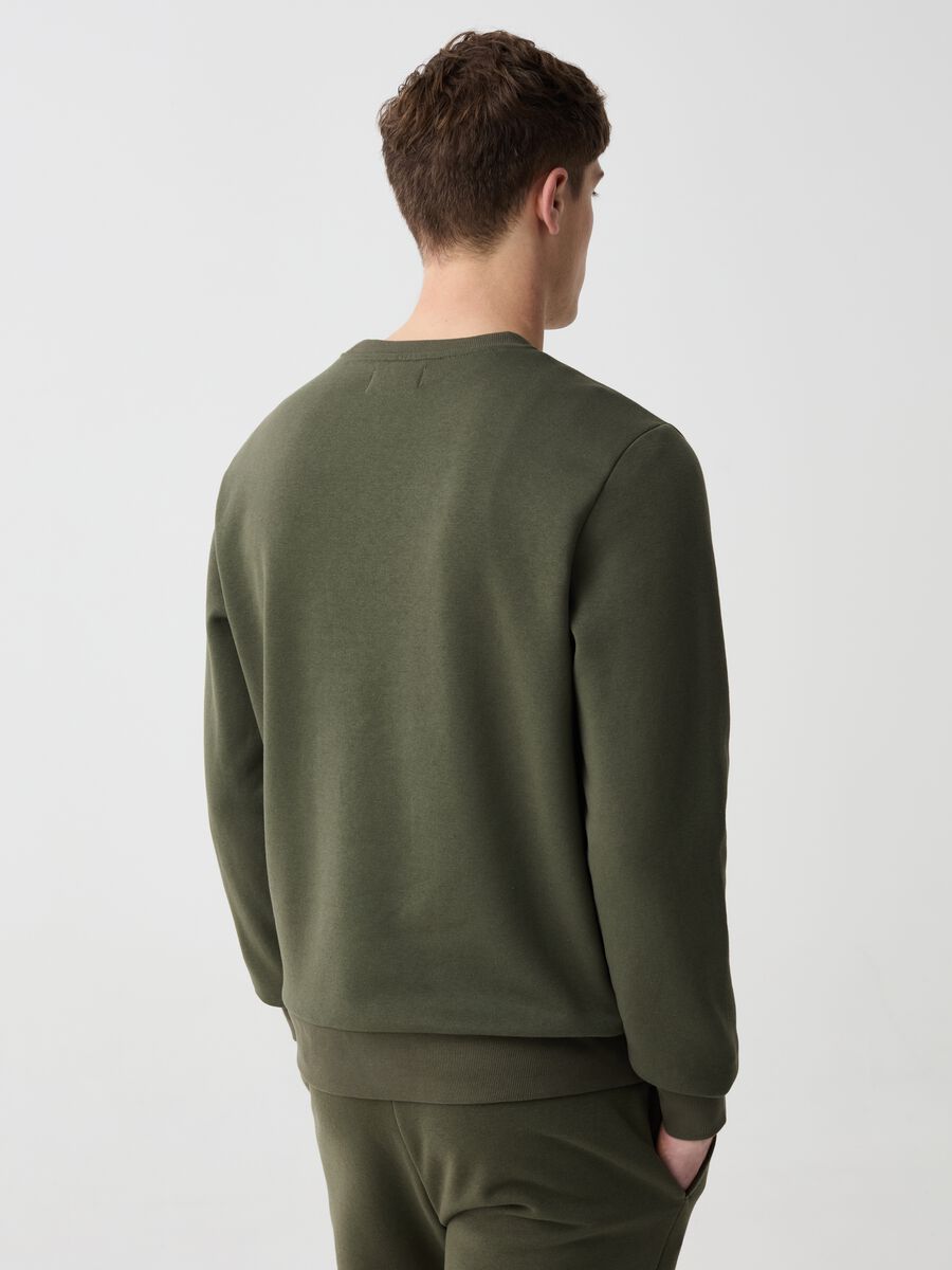 Sweatshirt with round neck_2
