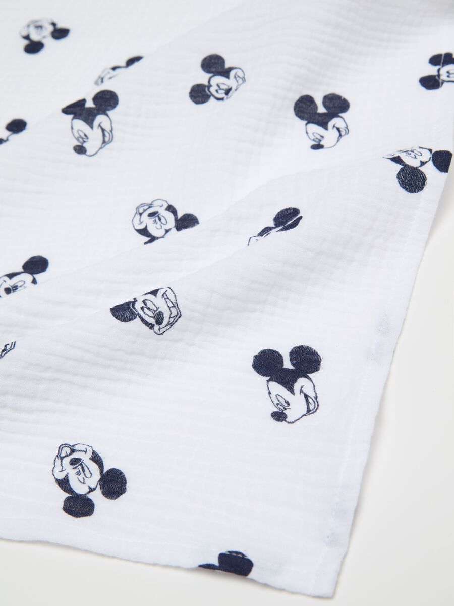 Muslin blanket with Mickey Mouse print_2
