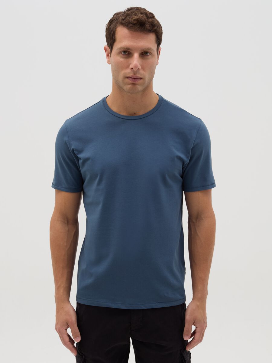 Slim-fit T-shirt in organic cotton_0