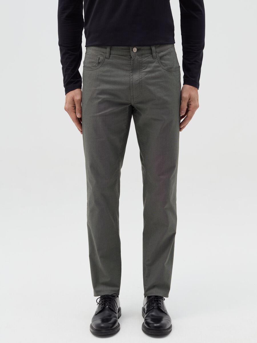 Stretch slim-fit trousers with five pockets_1