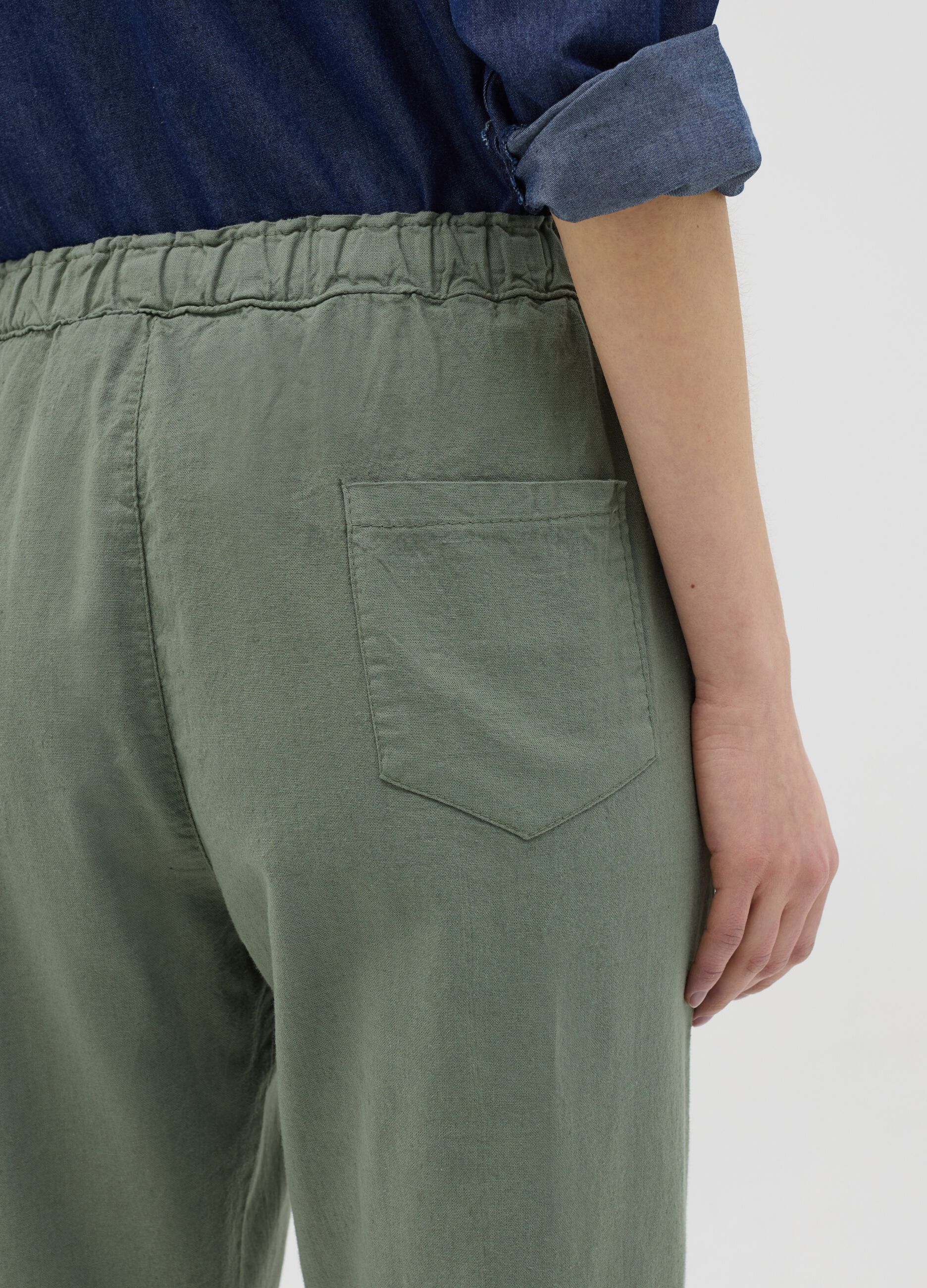 Green Linen and Cotton Hybrid Trousers