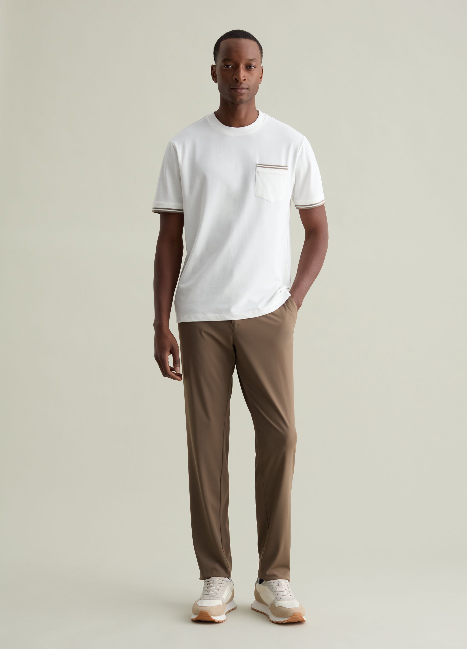 T-shirt with striped details and pocket