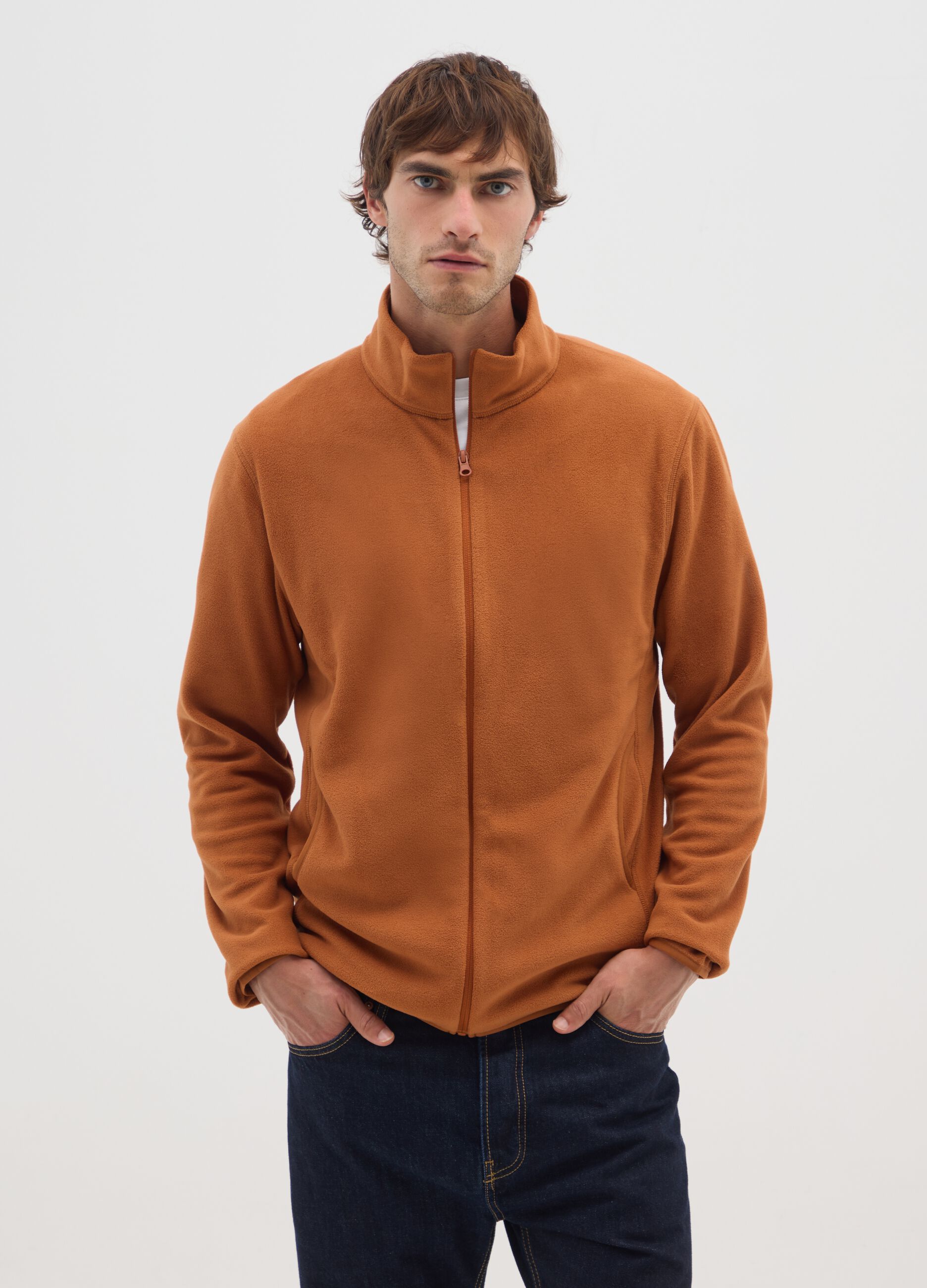 Brown fleece full-zip sweatshirt