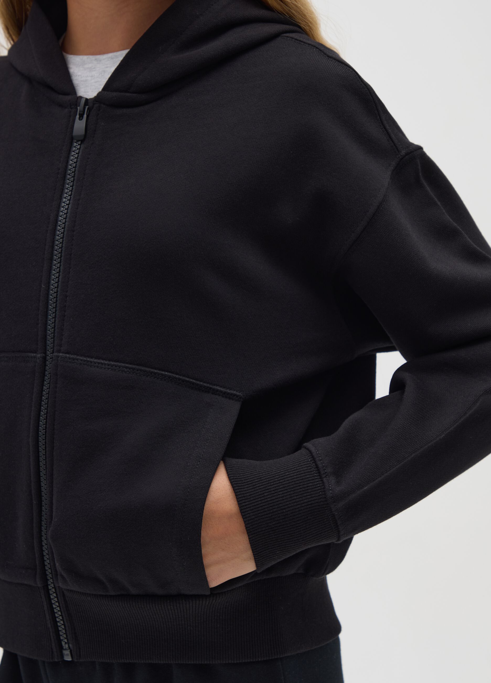 Girls' black pure cotton regular fit sweatshirt