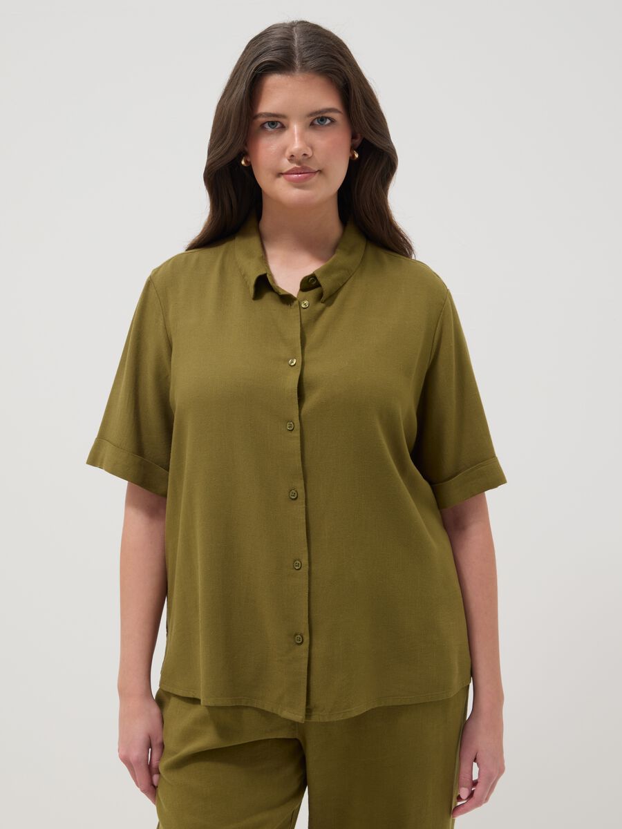 Camicia in misto viscosa e lino verde regular fit_1