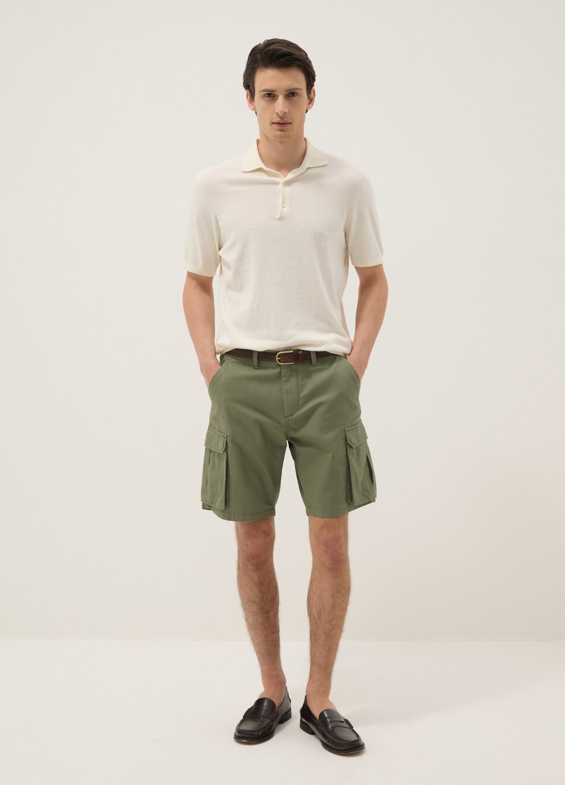 Green cotton cargo Bermuda shorts, regular fit