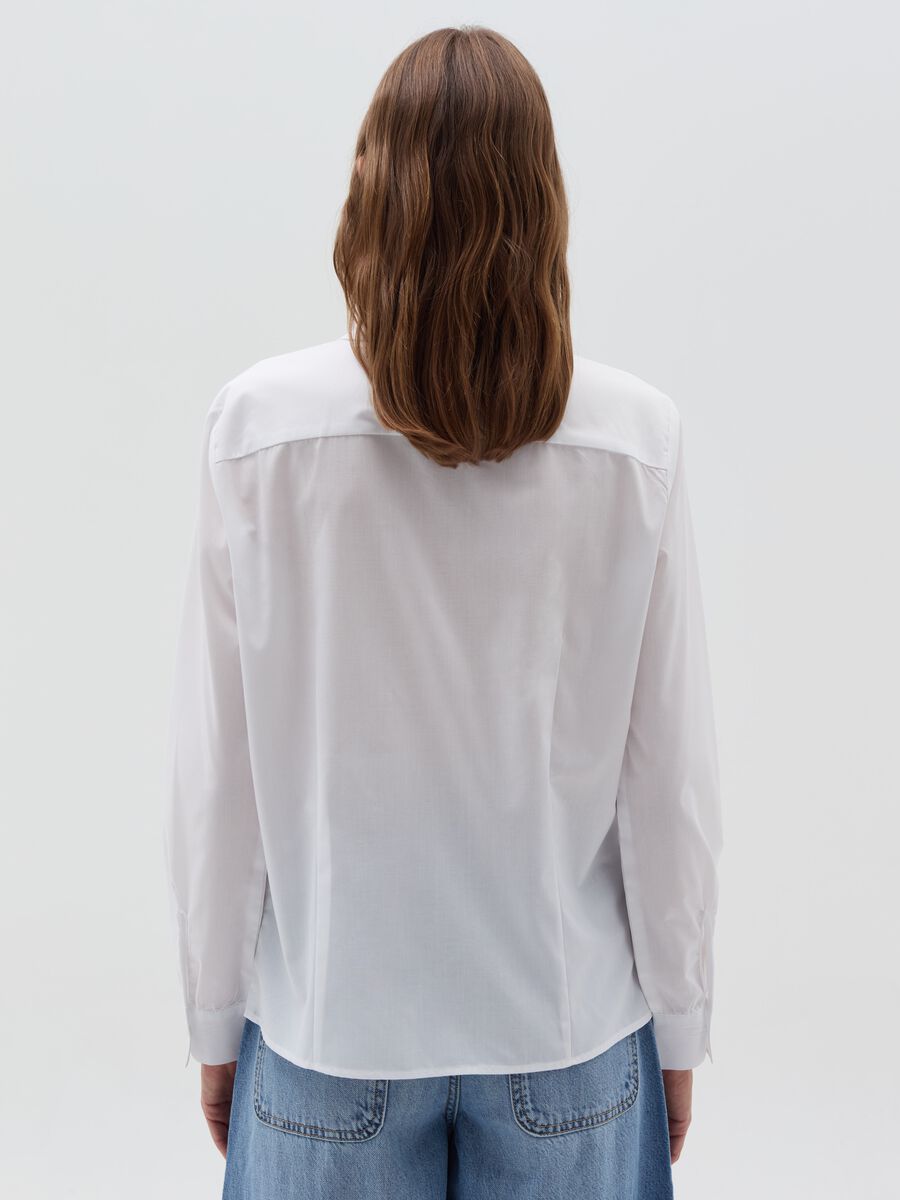 Shirt with side darts_3