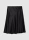 Black skirt in stretch satin fabric_5