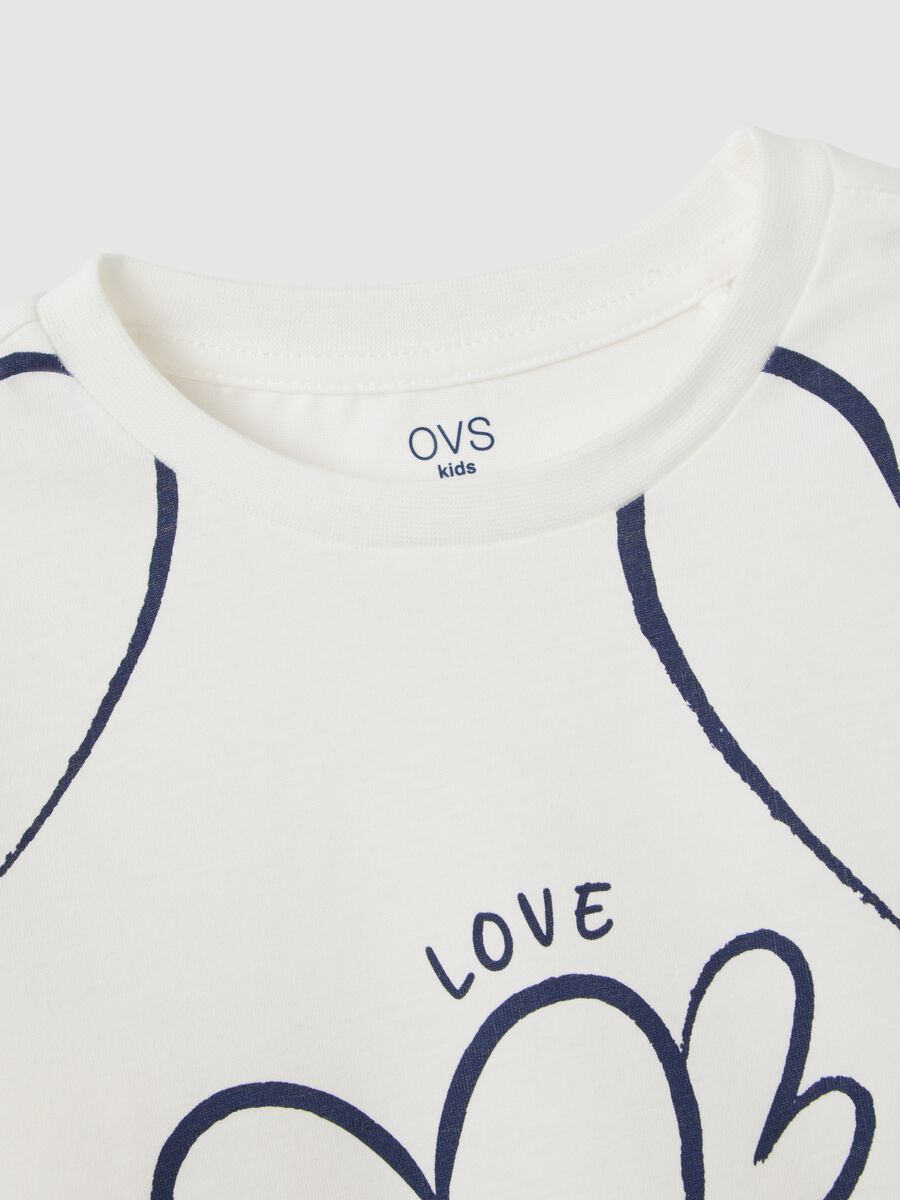Girls' pure white cotton regular fit top with hearts_2