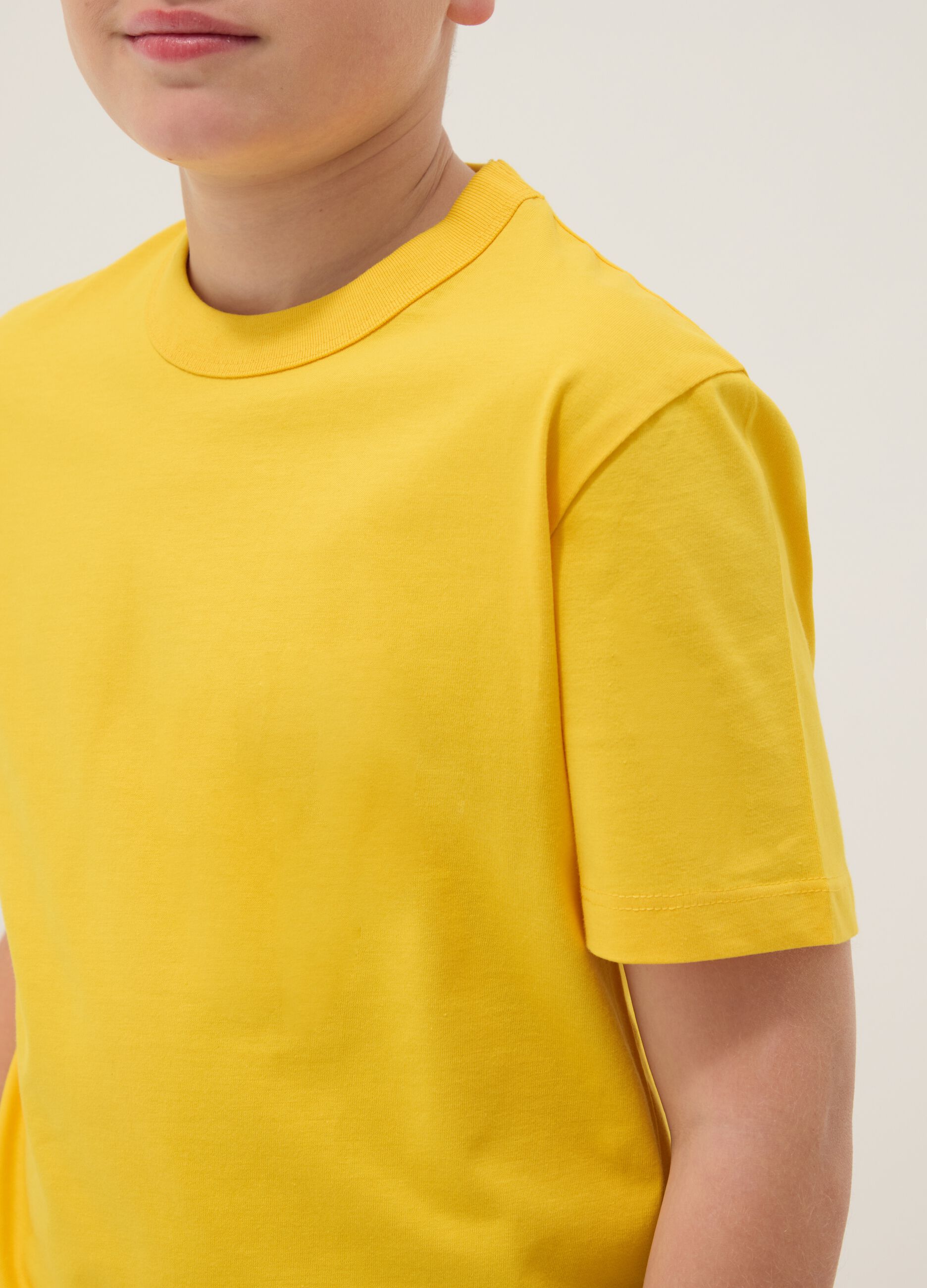 Yellow pure cotton boys&rsquo; regular fit T-shirt