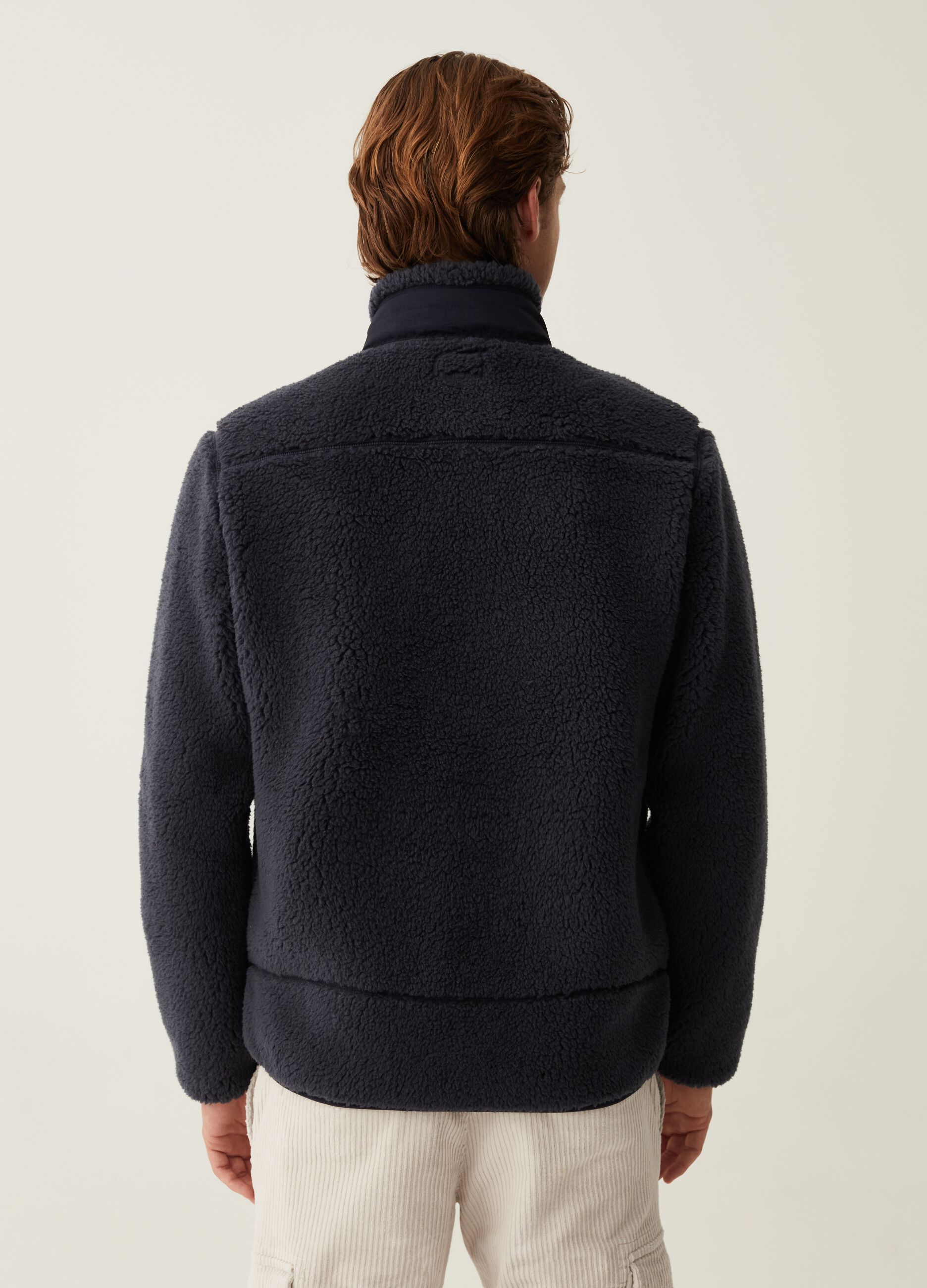 Full-zip in sherpa con tasche_2