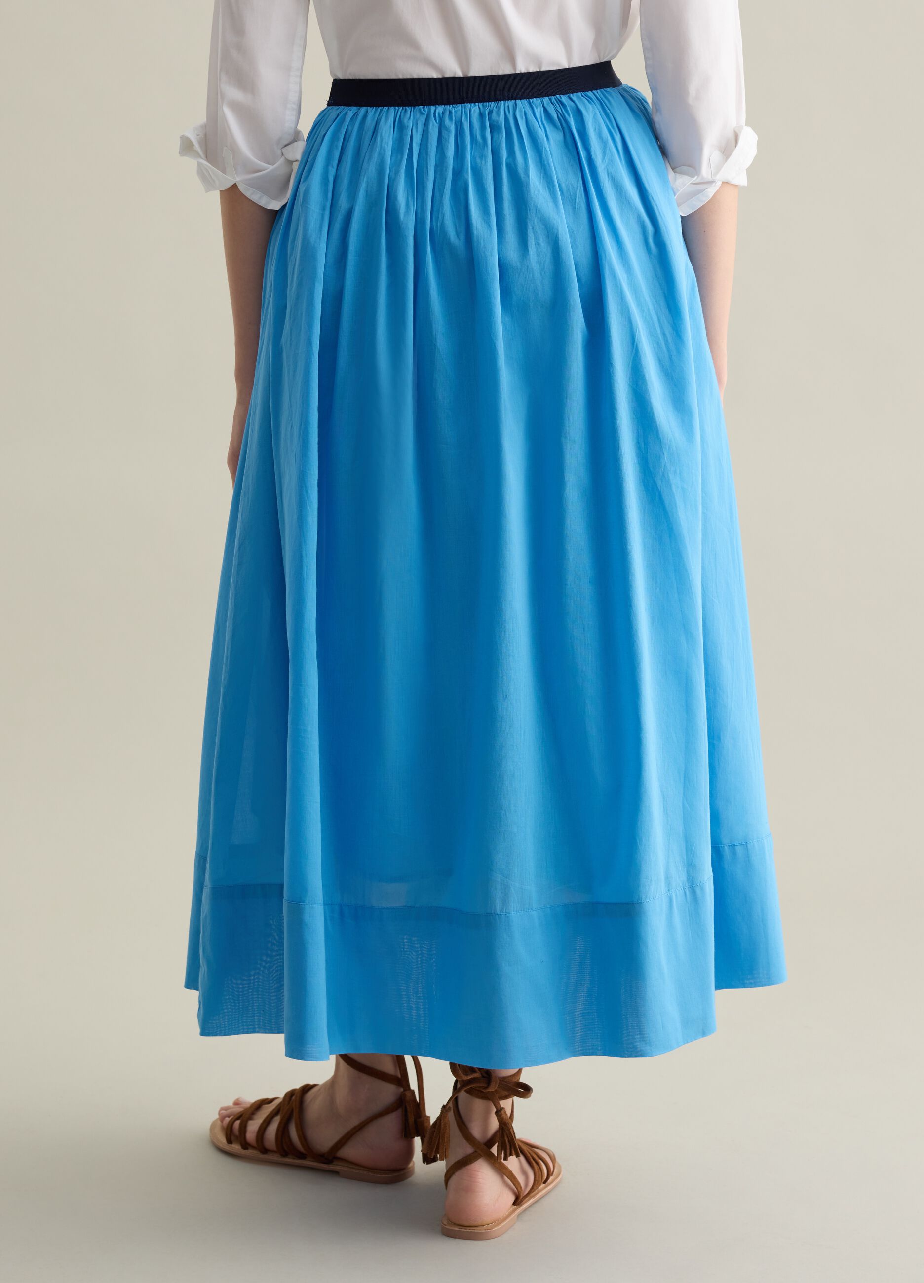 Light blue midi skirt in cotton